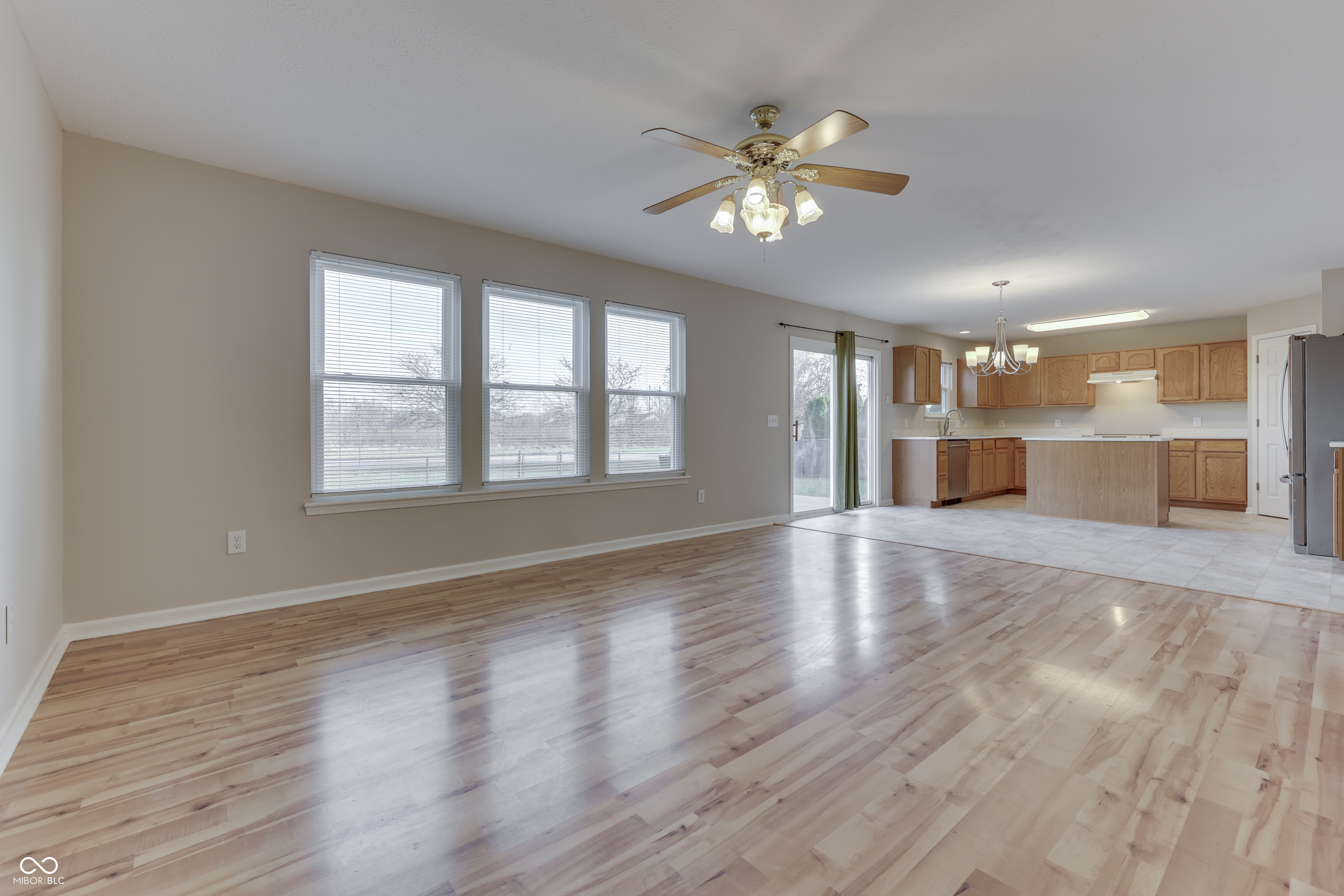 5814 Columbia Circle