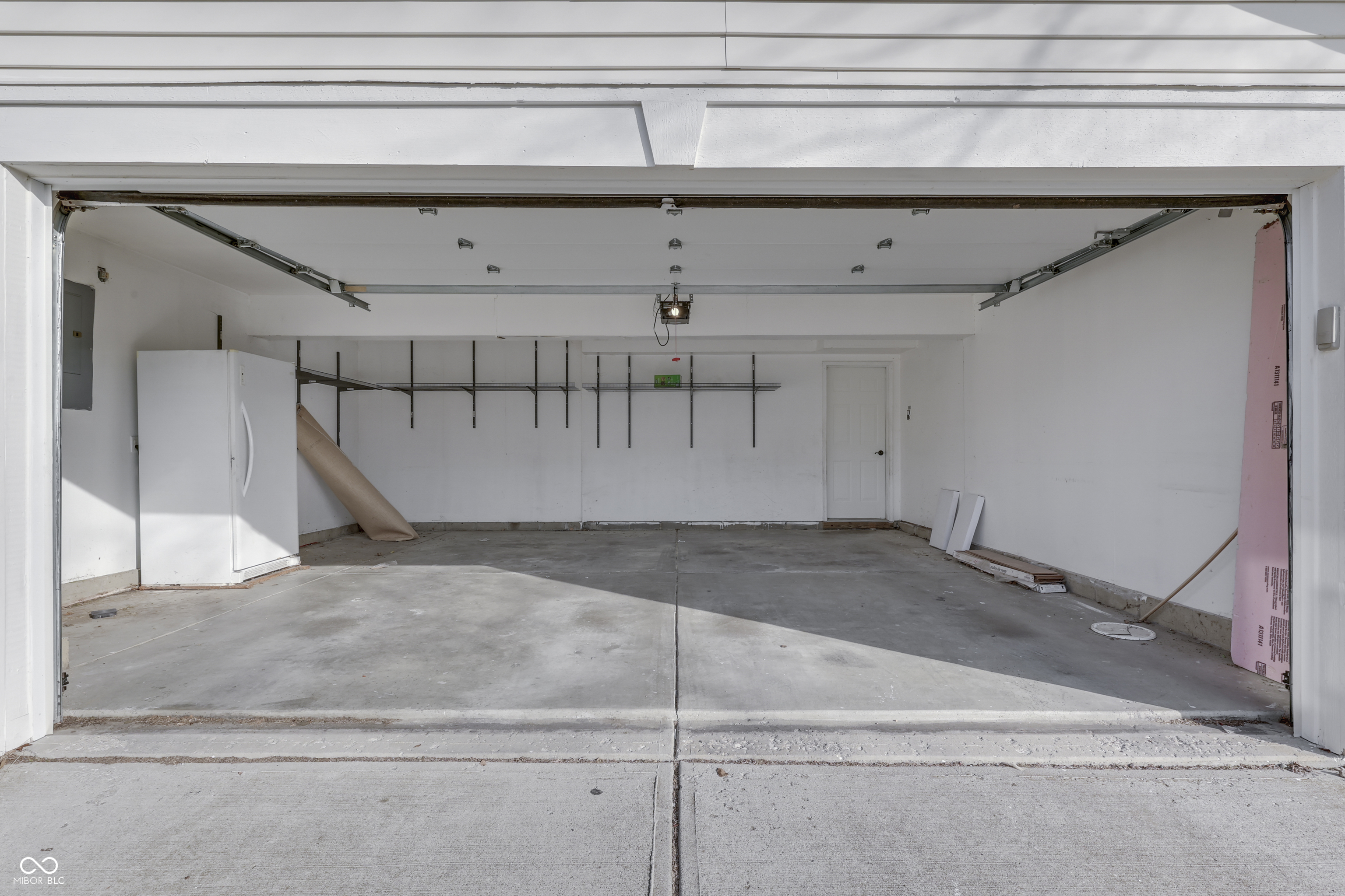 5814 Columbia Circle