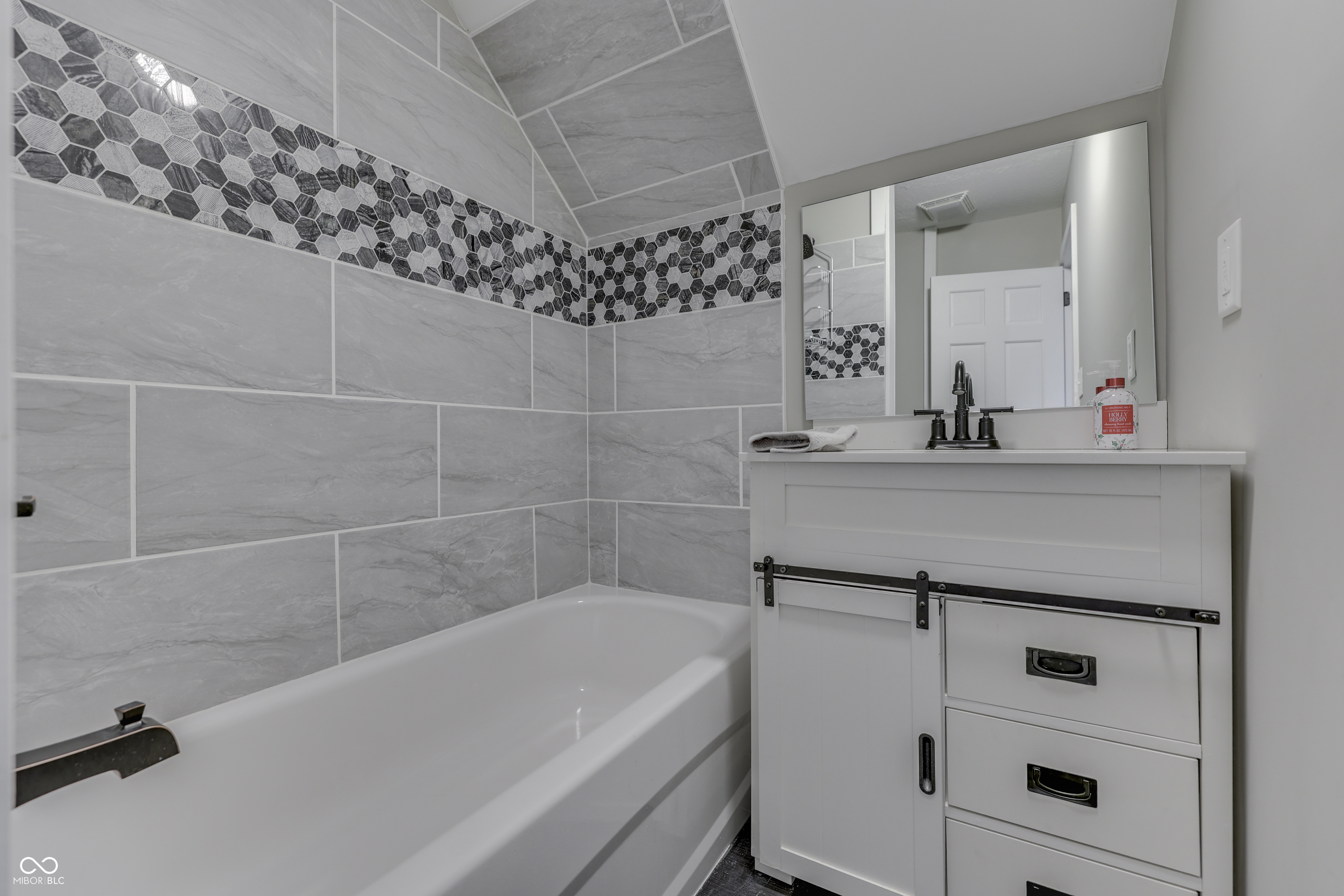 4140 Sagewood Court