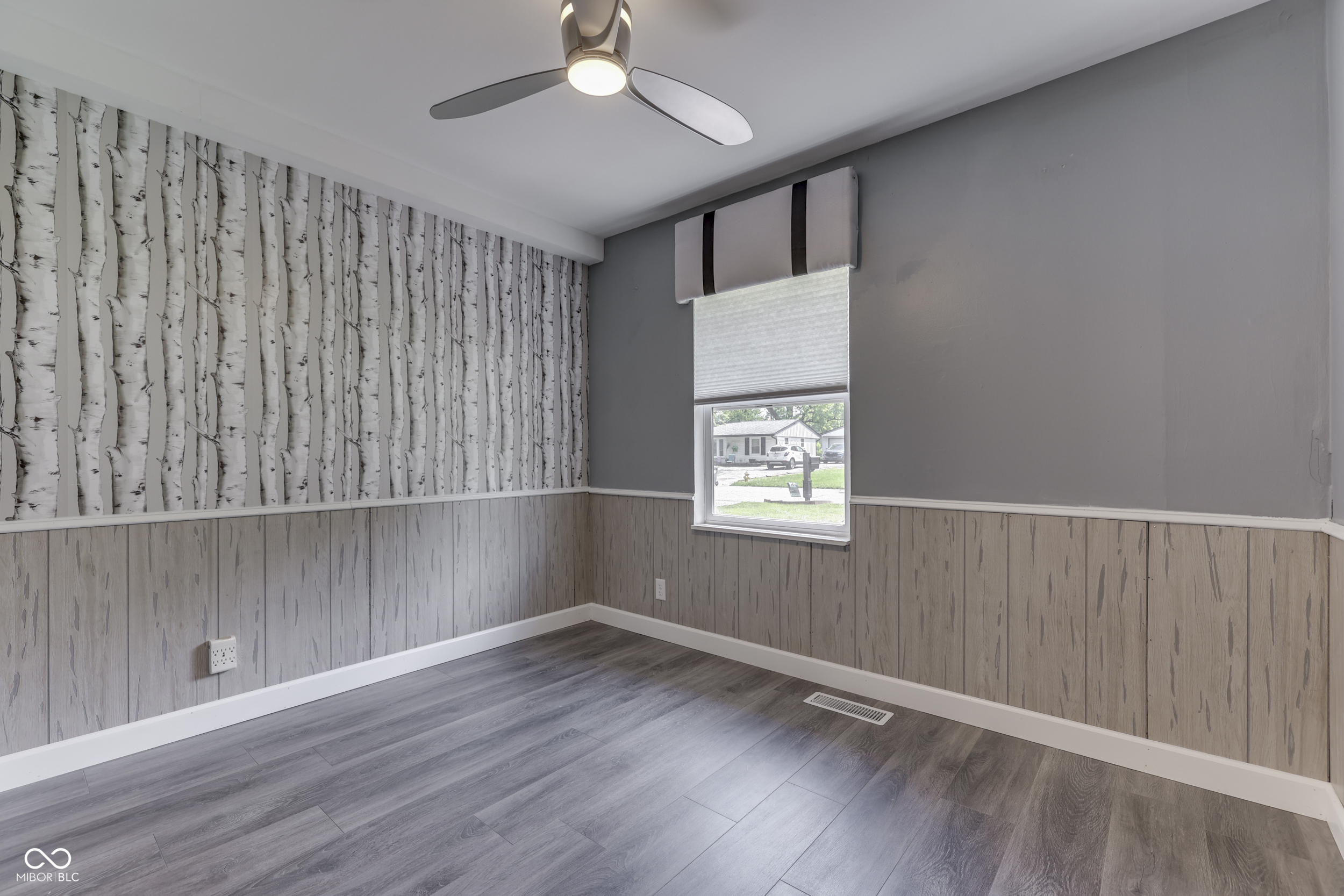 1082 Galaxie Drive
