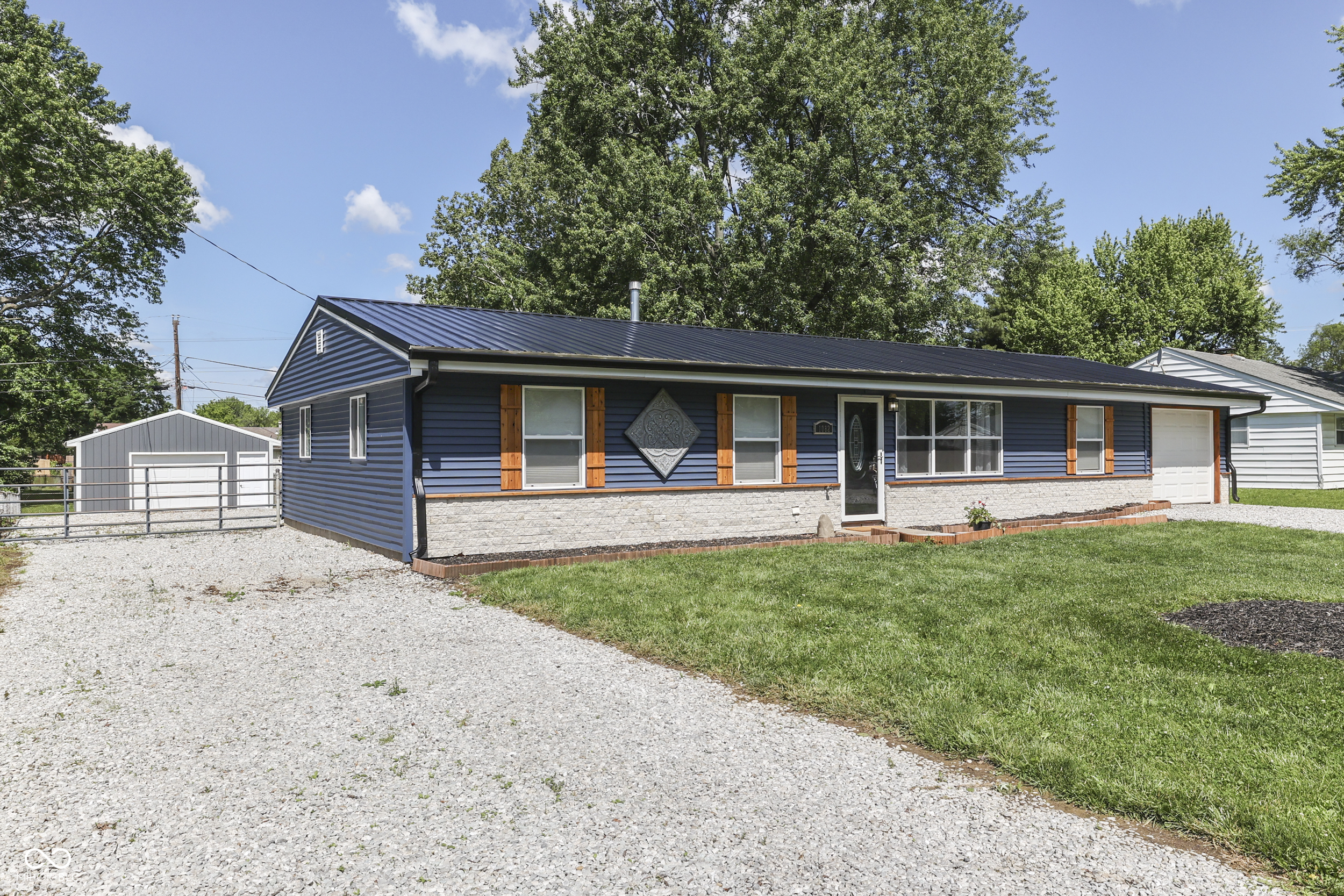 1082 Galaxie Drive