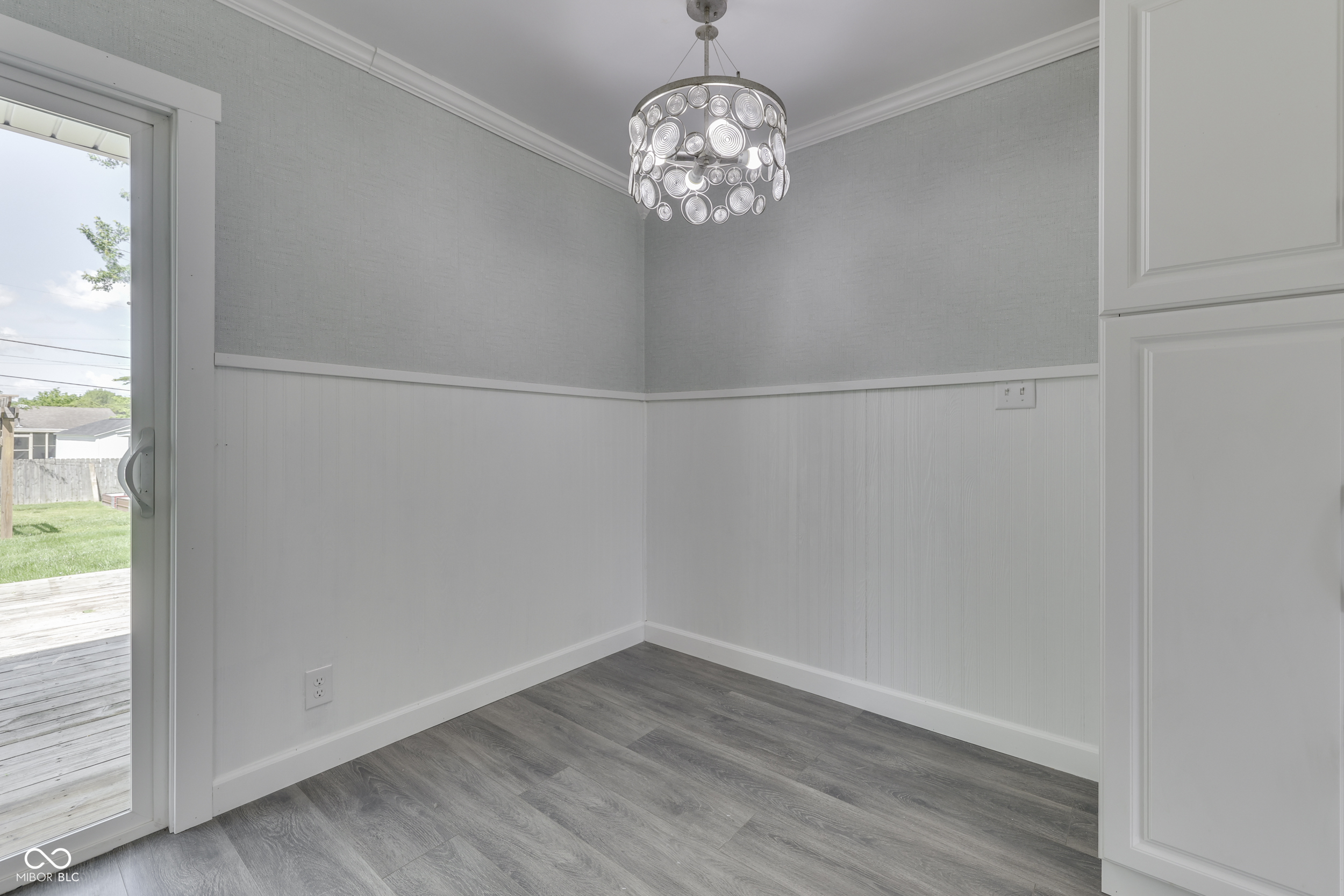 1082 Galaxie Drive