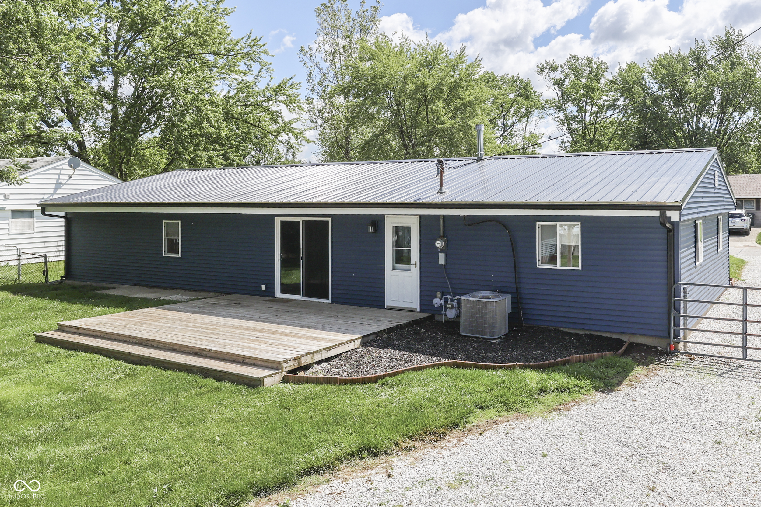 1082 Galaxie Drive