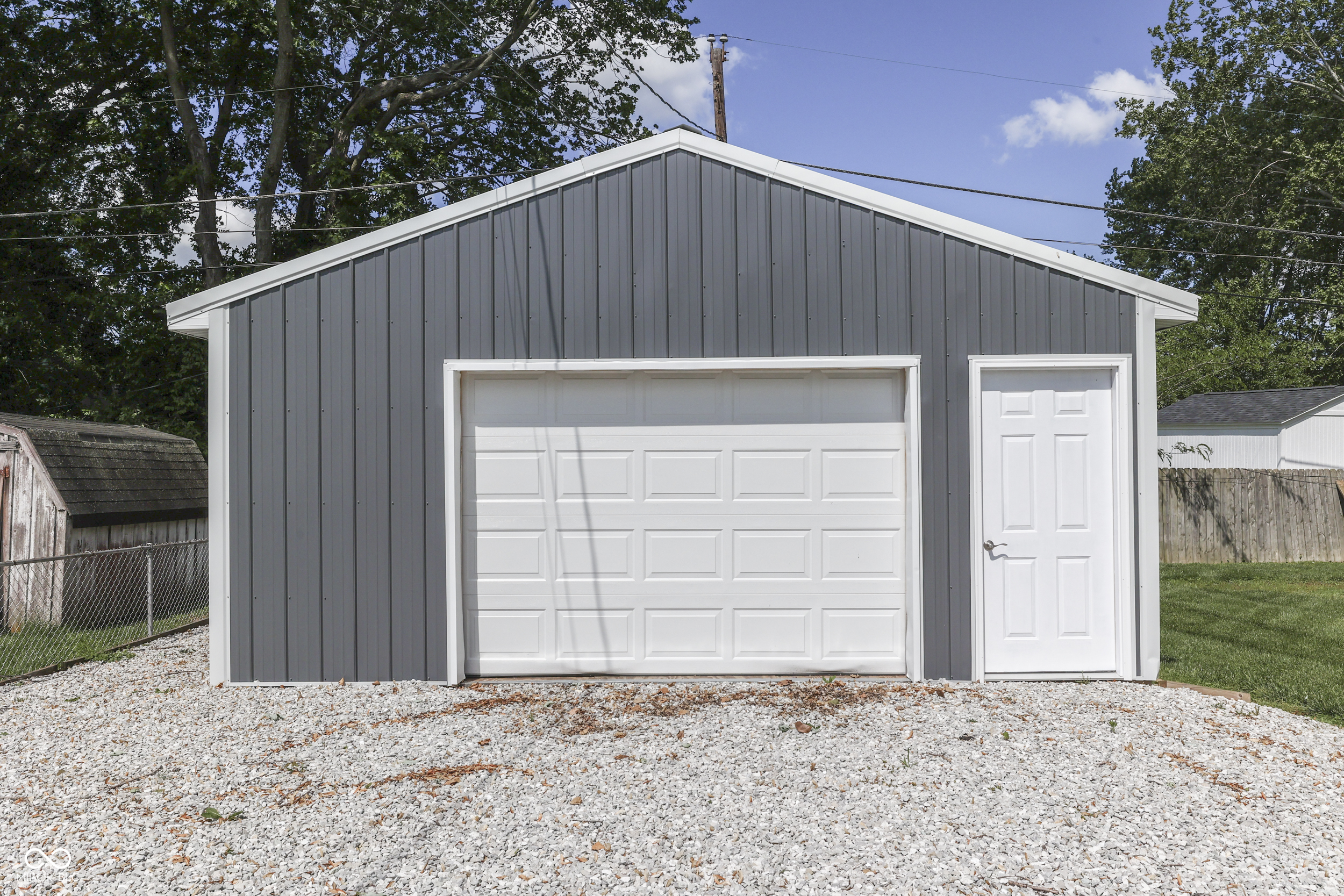 1082 Galaxie Drive