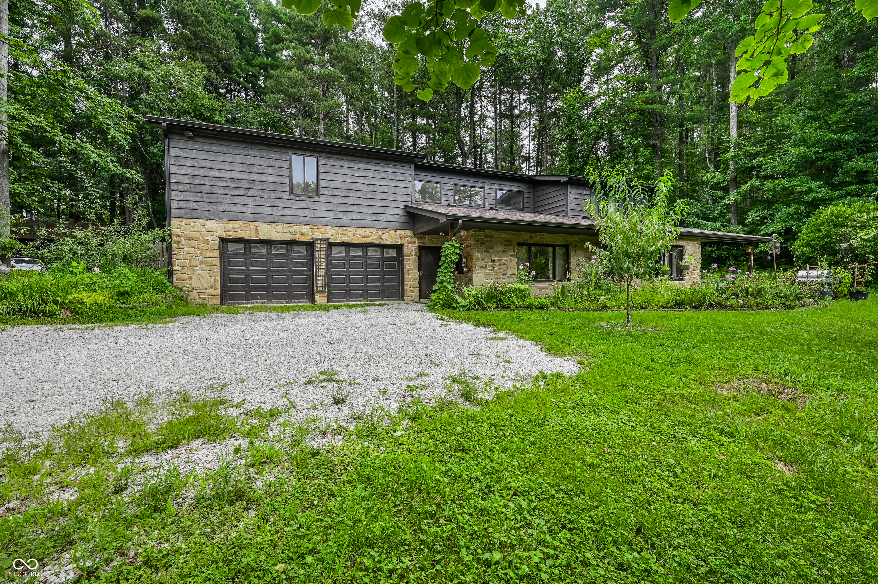 5994 Pine Tree Lane