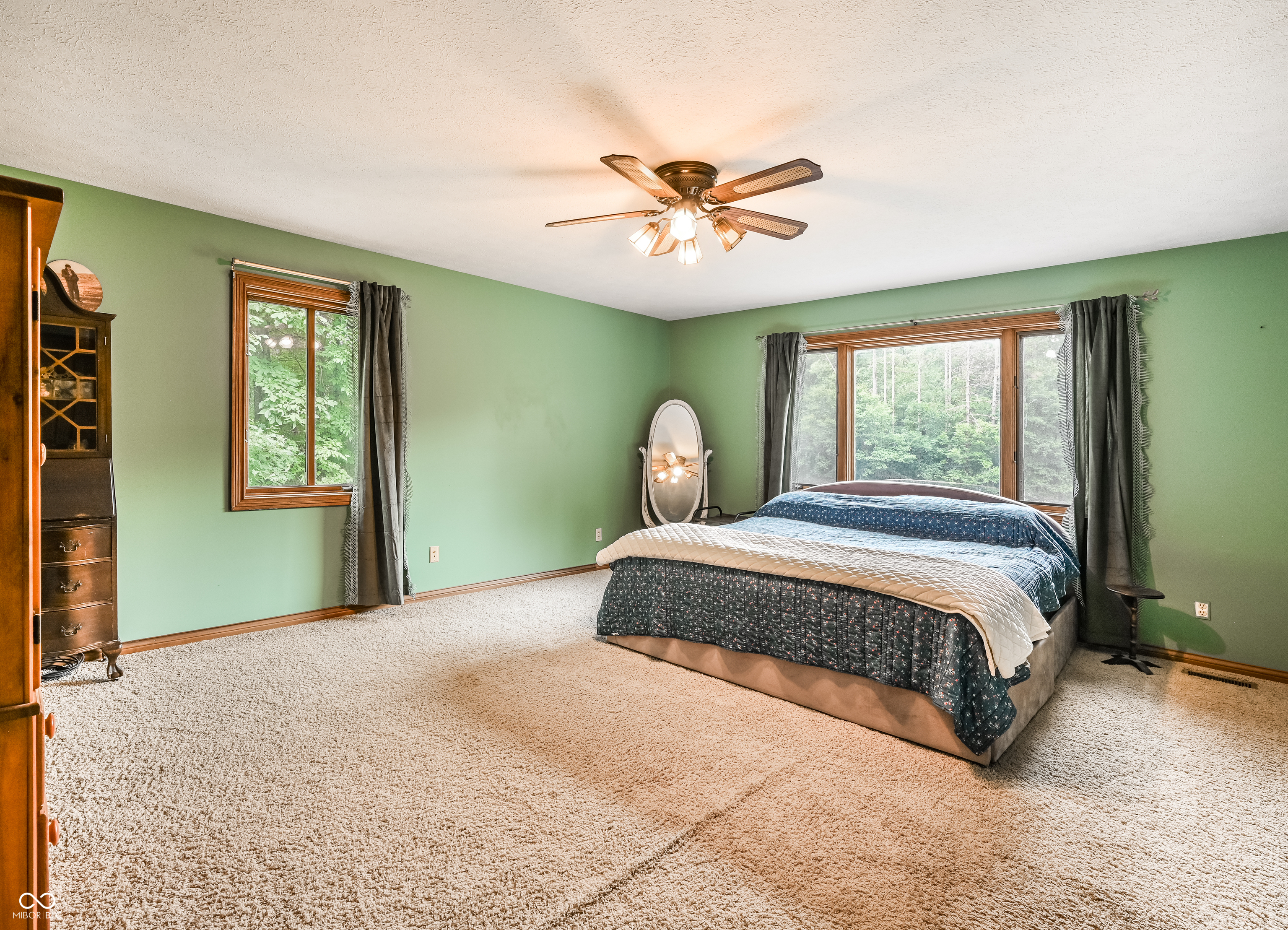5994 Pine Tree Lane