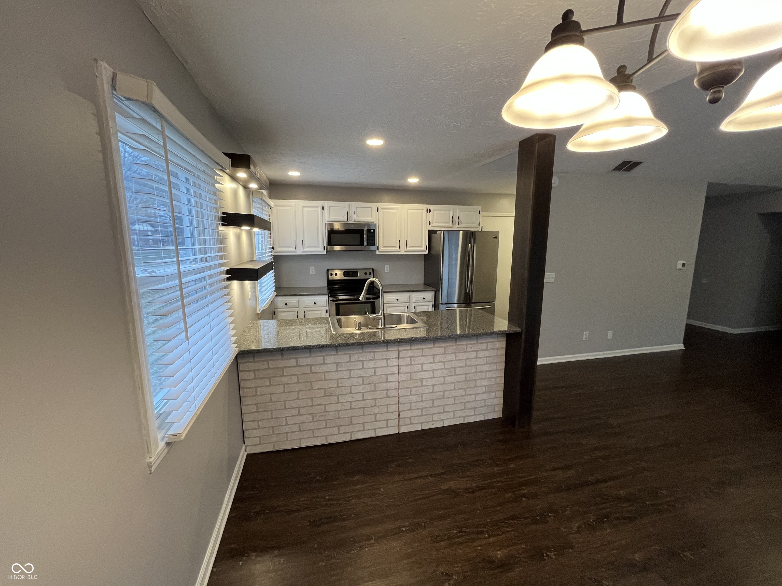 627 San Carlos Drive