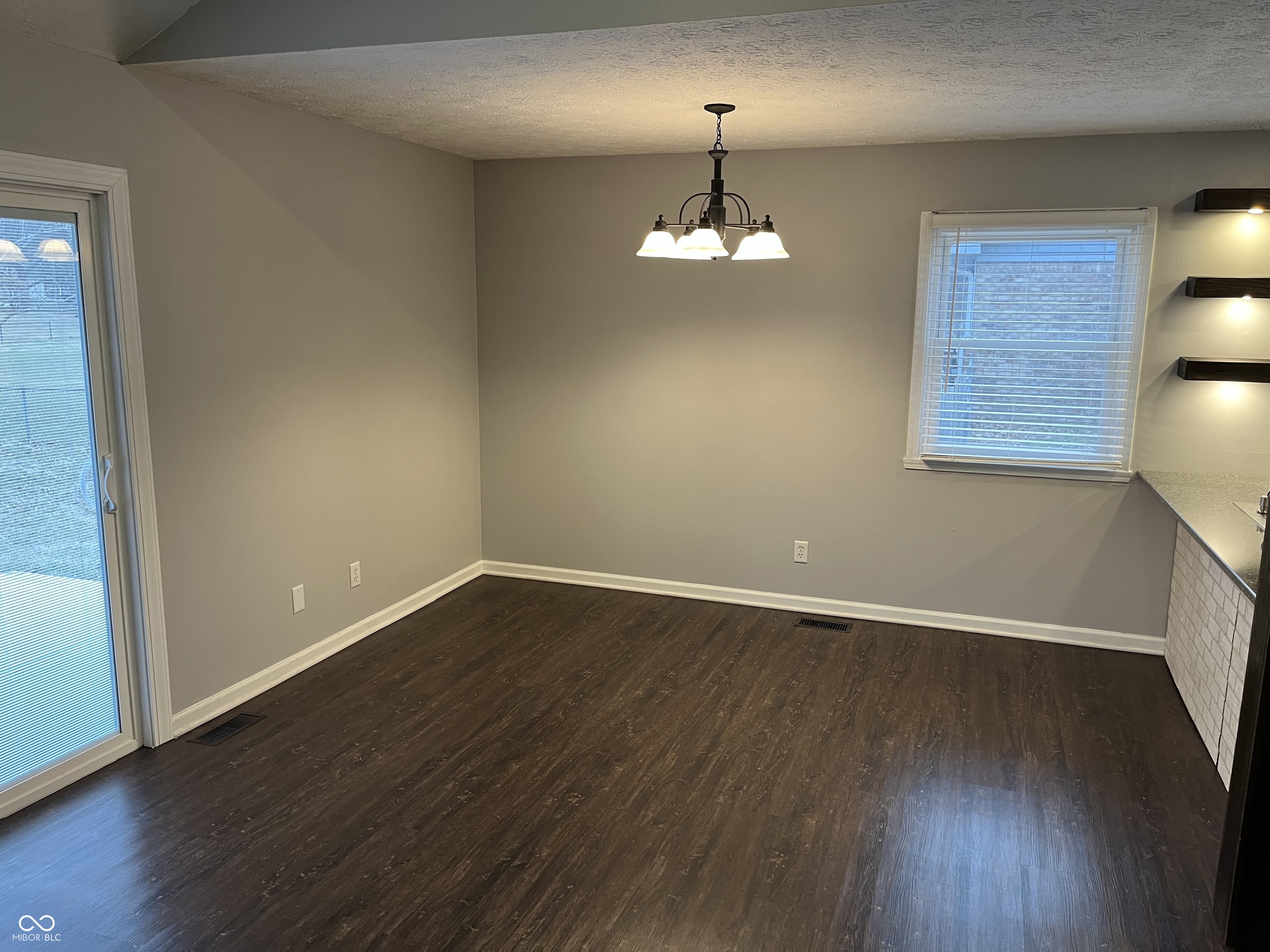 627 San Carlos Drive