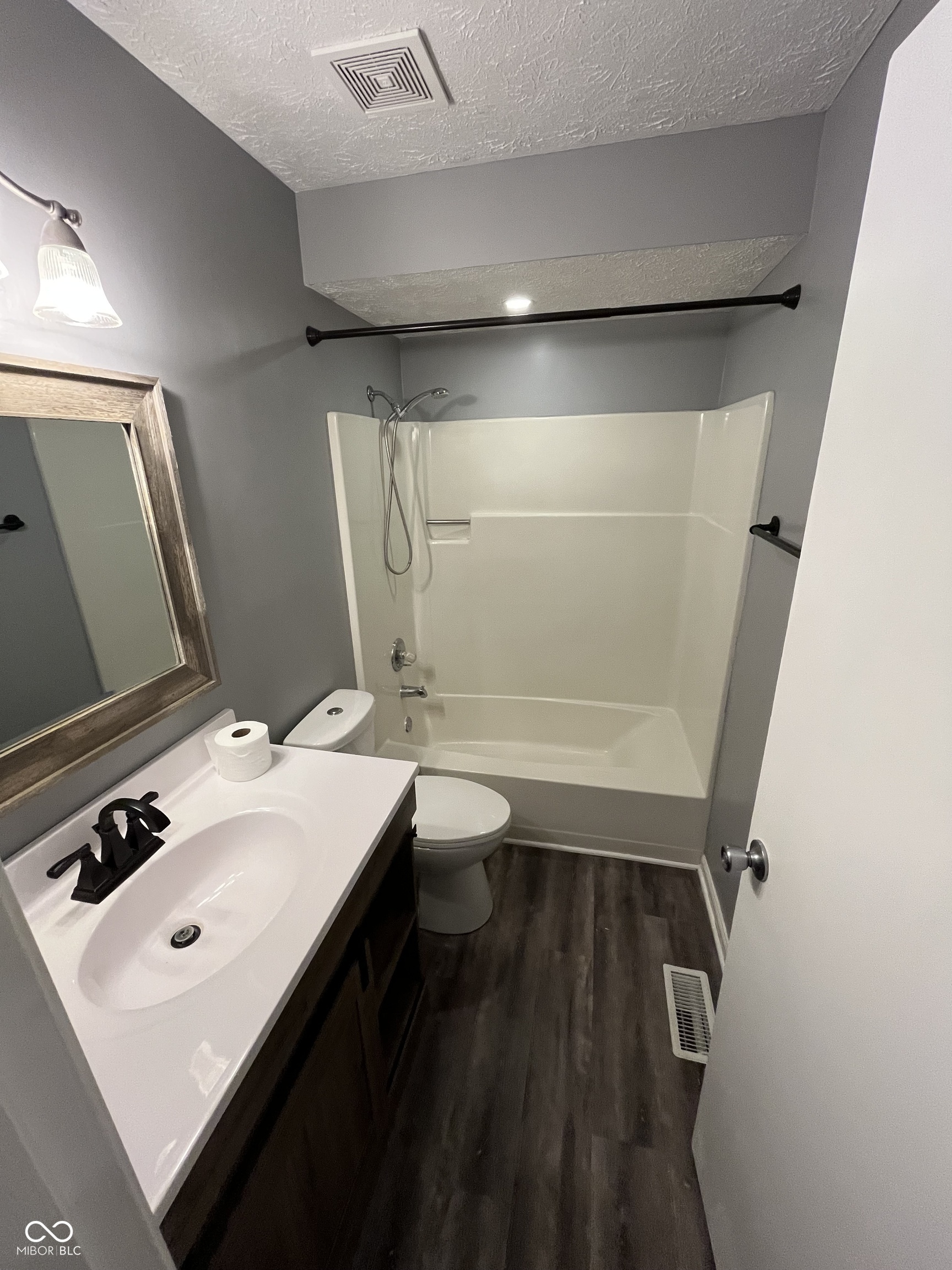 627 San Carlos Drive