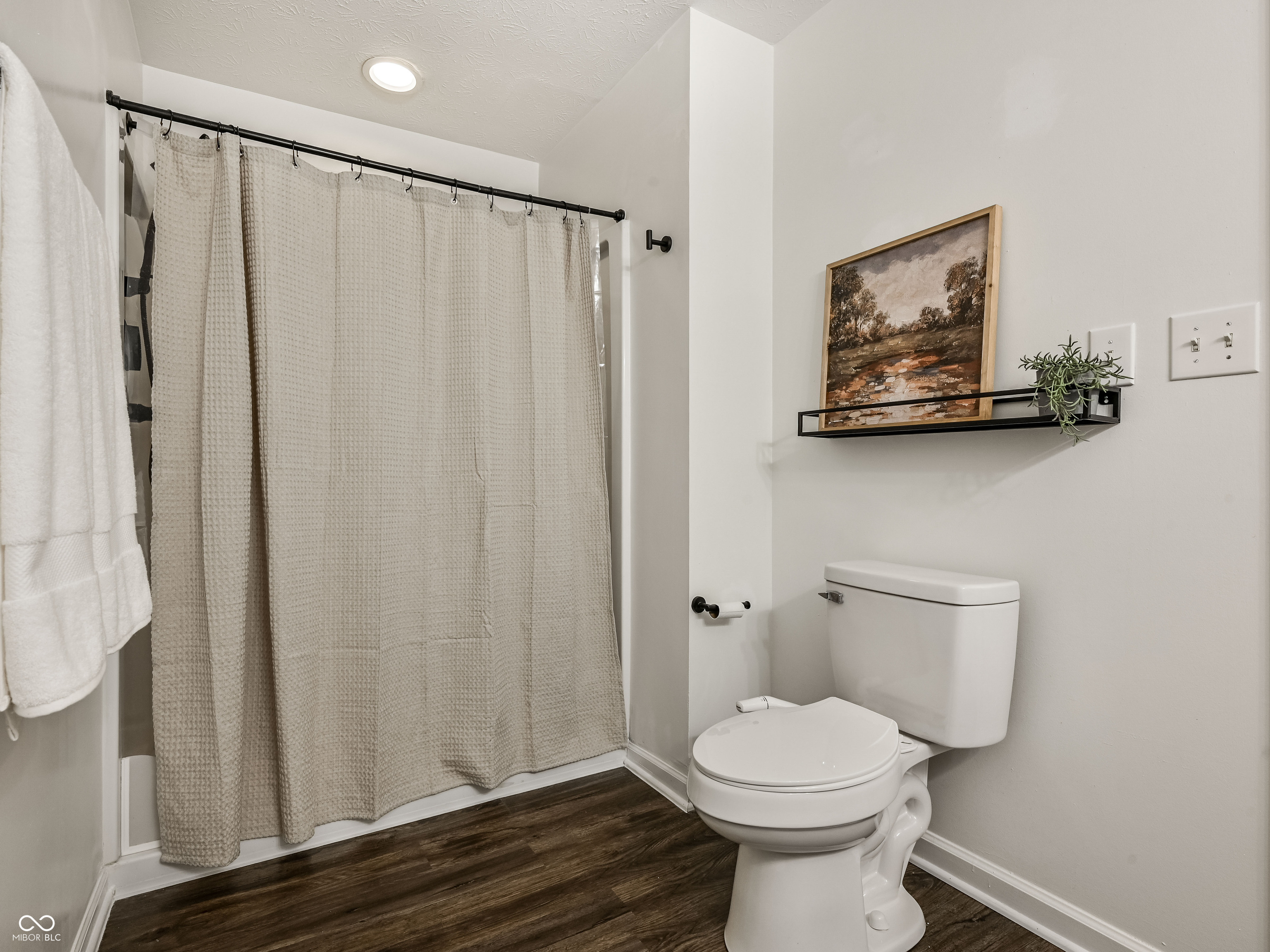 5308 Mesa Verde Drive