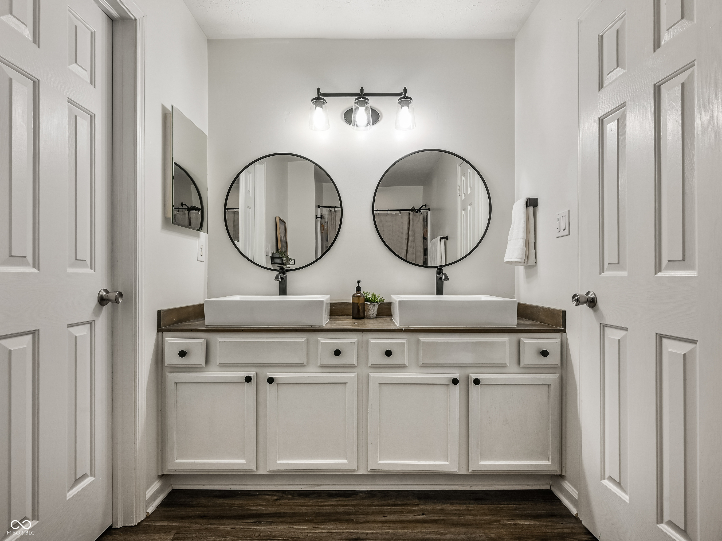 5308 Mesa Verde Drive