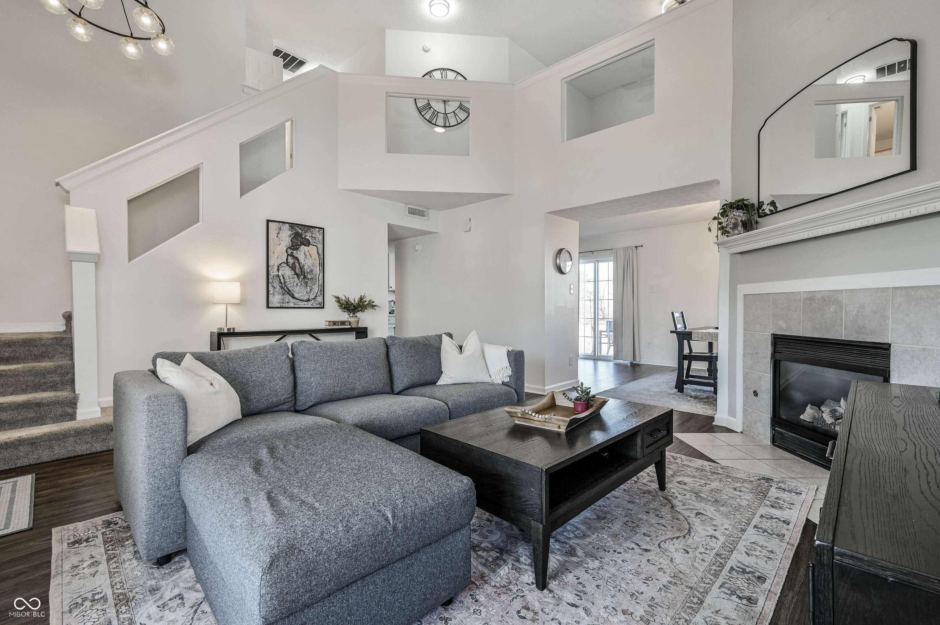 5308 Mesa Verde Drive