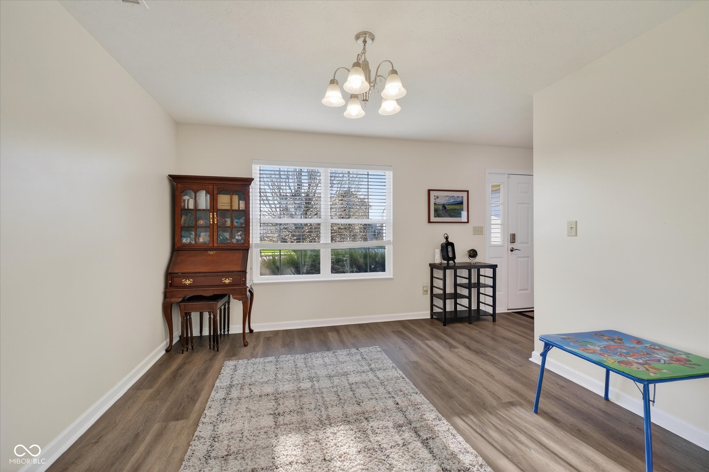 4742 Deacon Lane