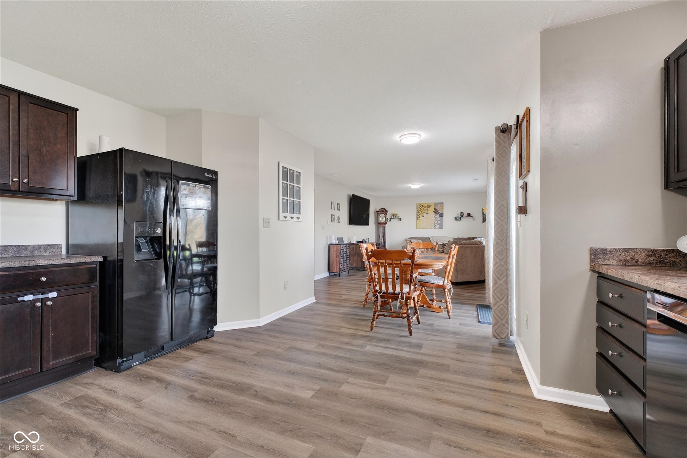 4742 Deacon Lane