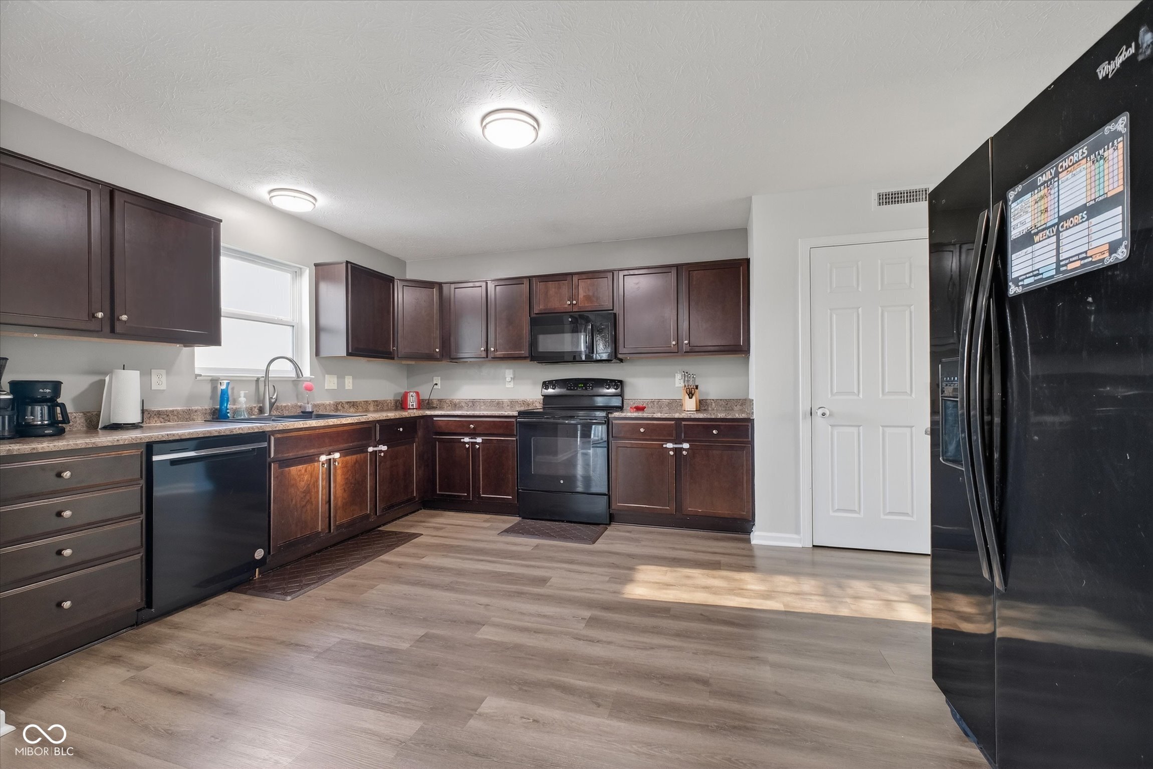 4742 Deacon Lane