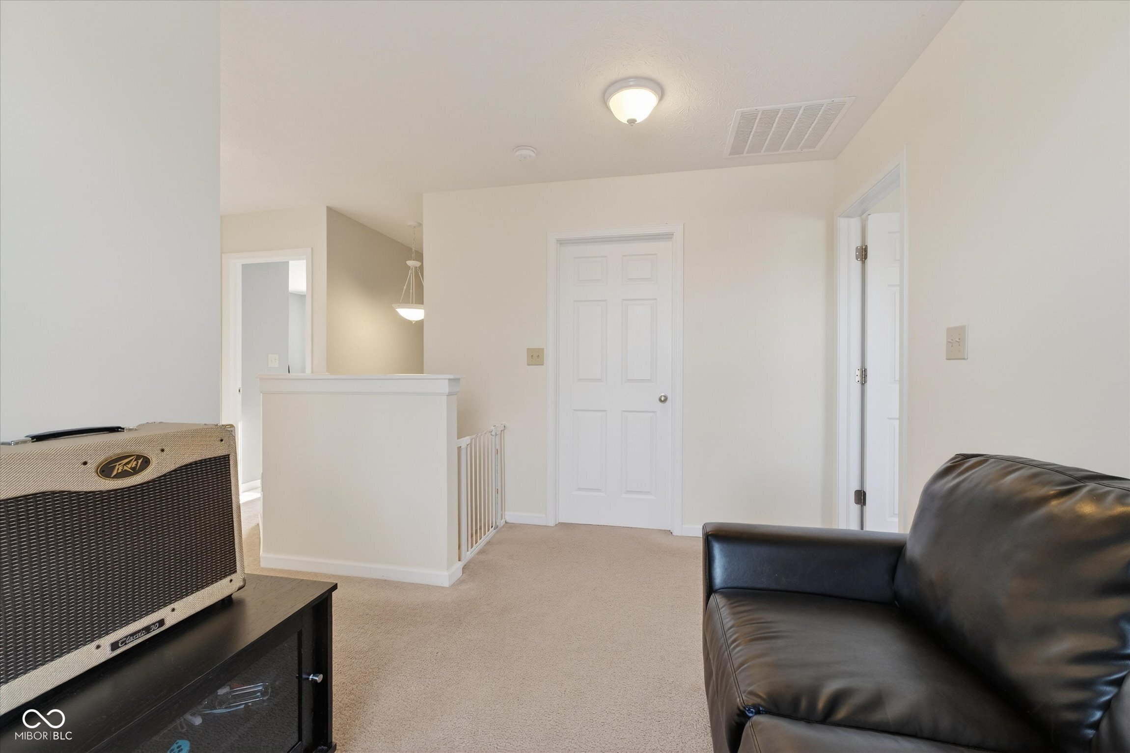 4742 Deacon Lane