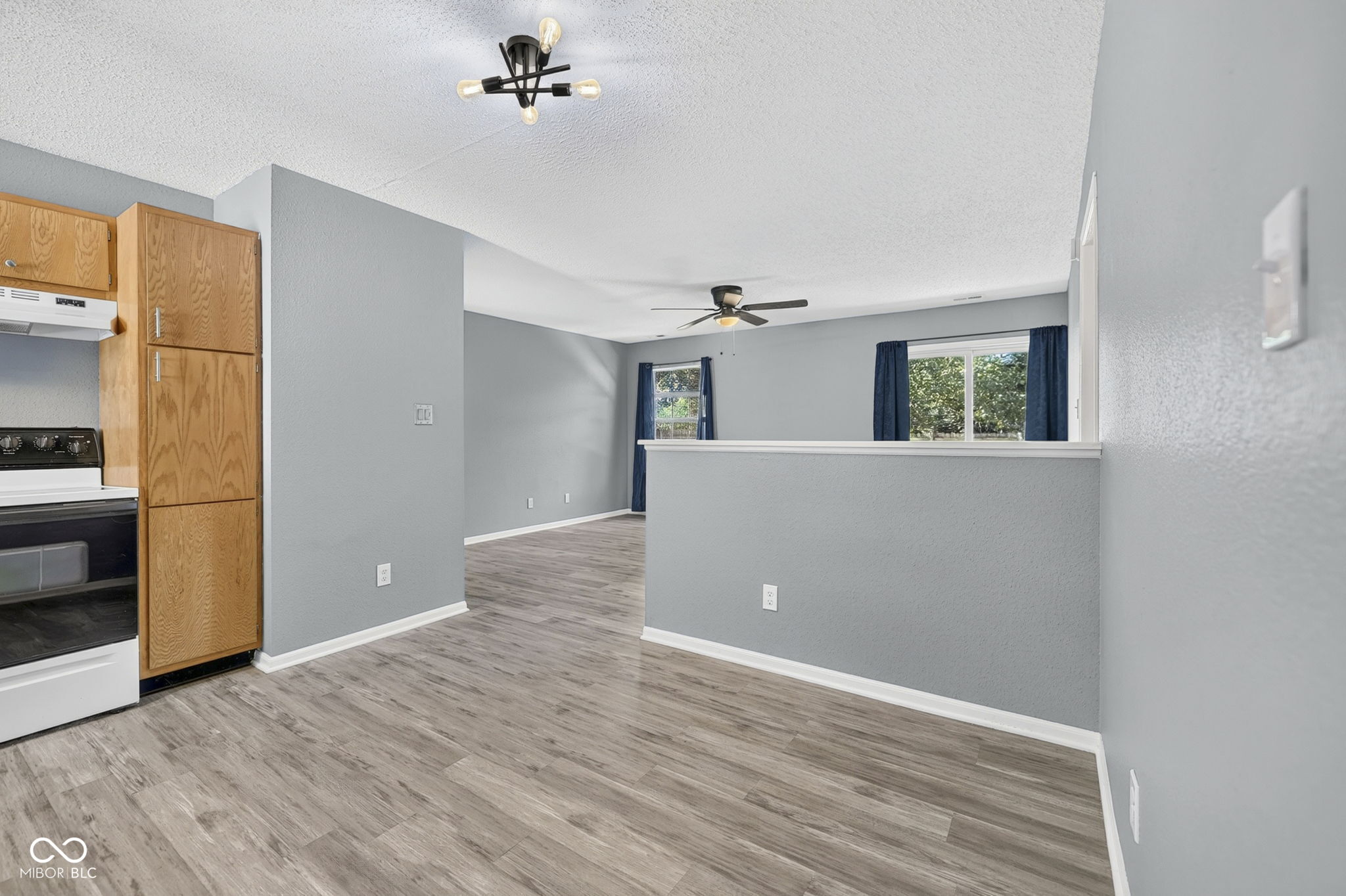 6136 Rocky River Drive