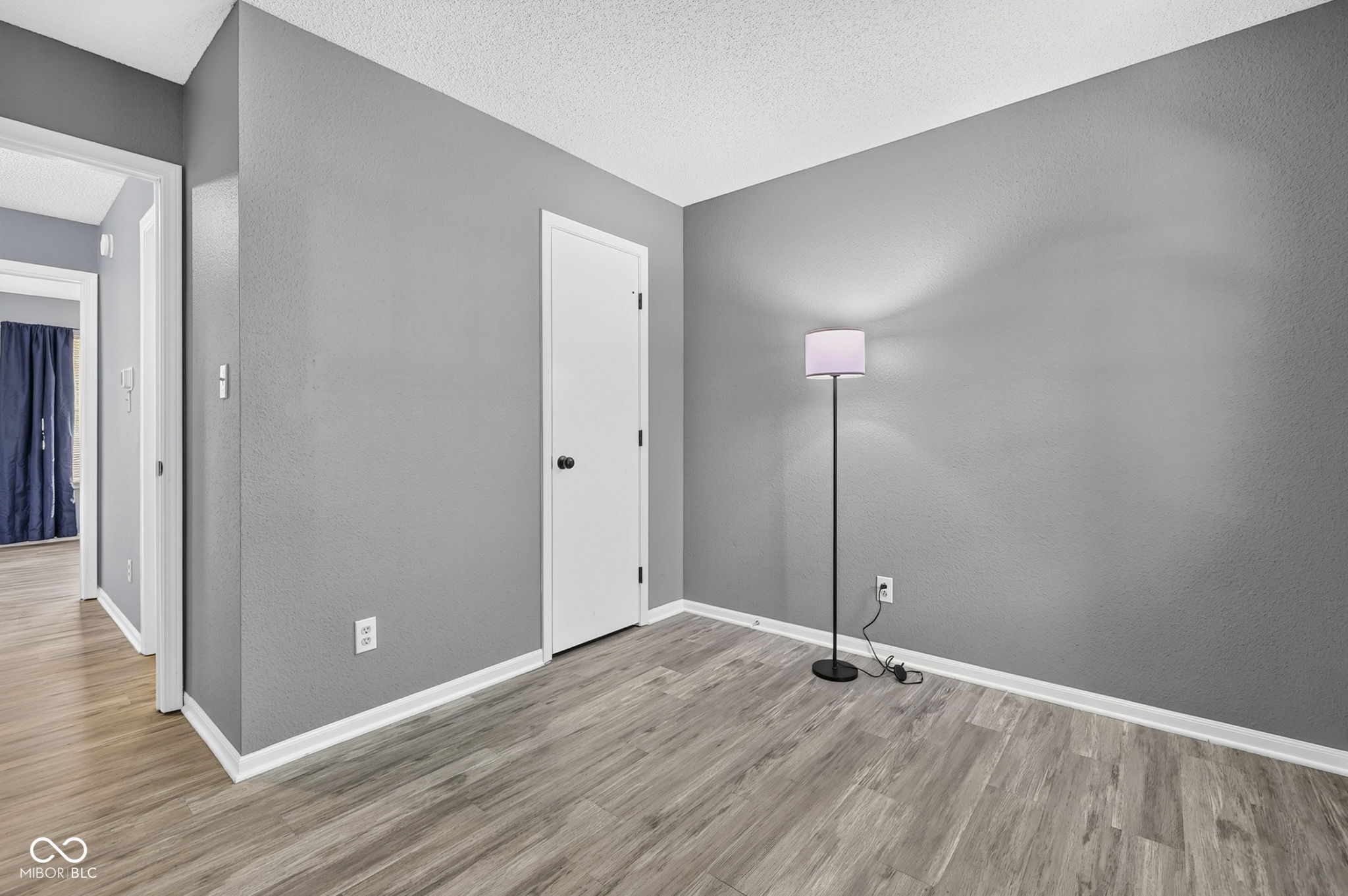 6136 Rocky River Drive