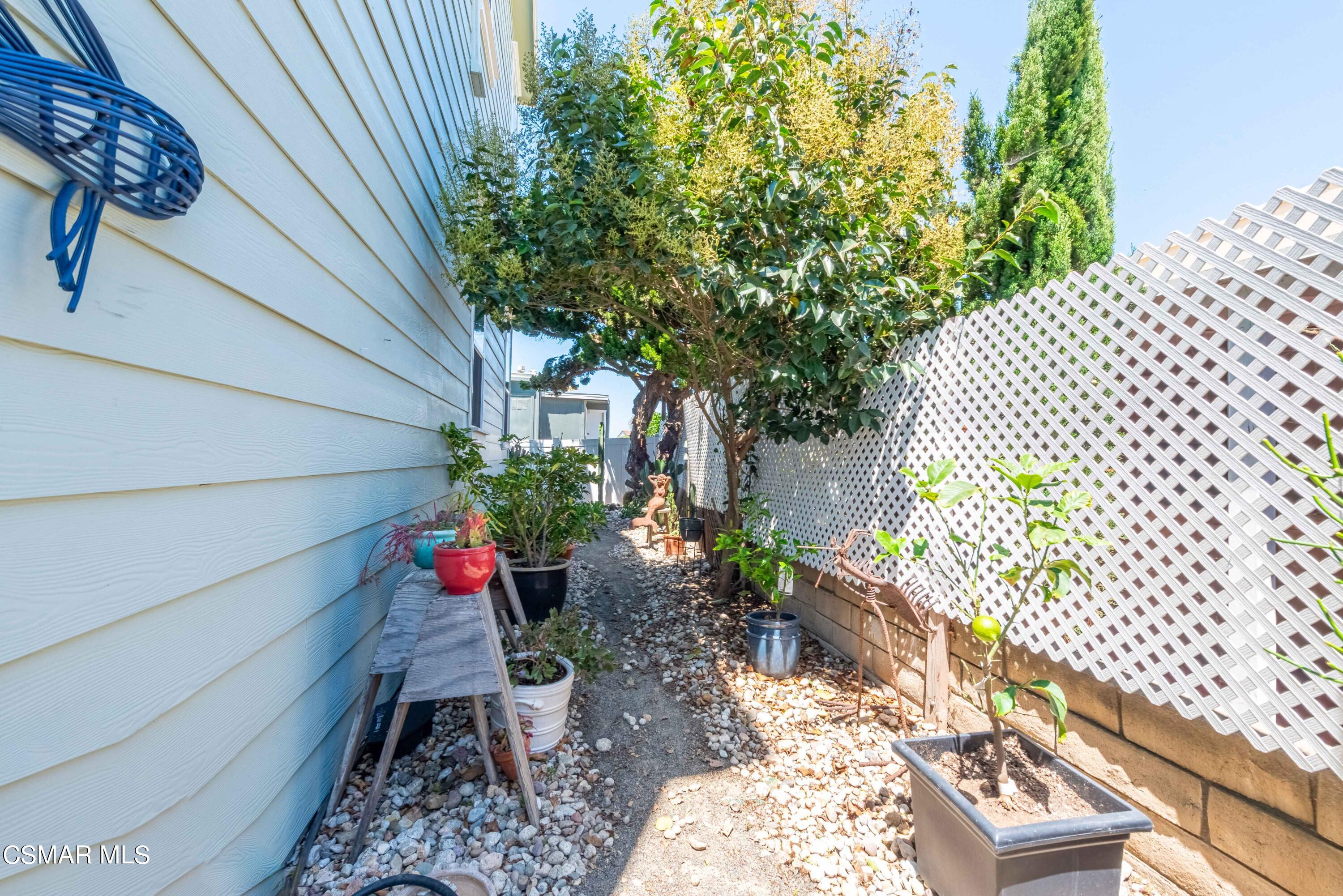 5540 W 5th Street, 156