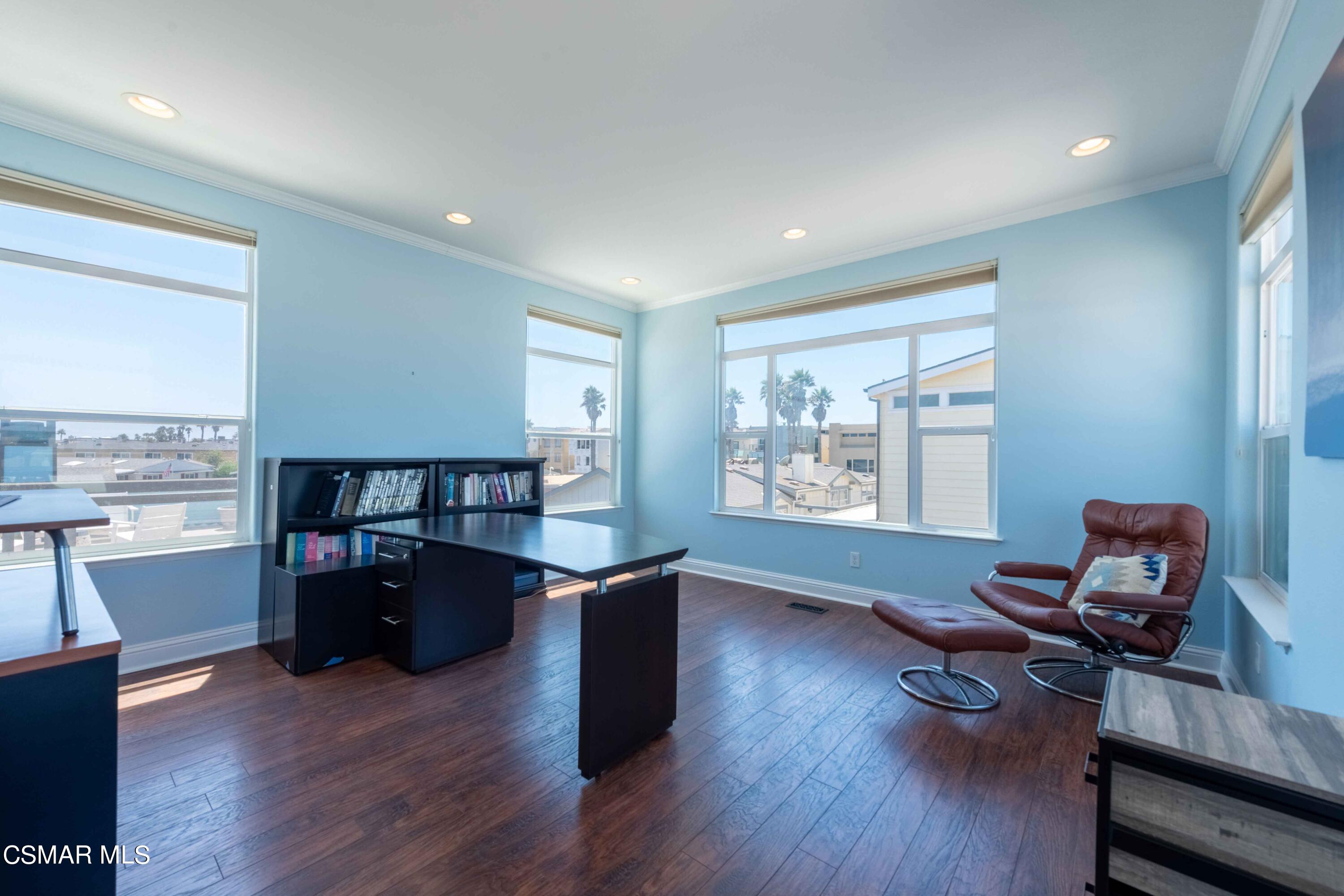 5540 W 5th Street, 156