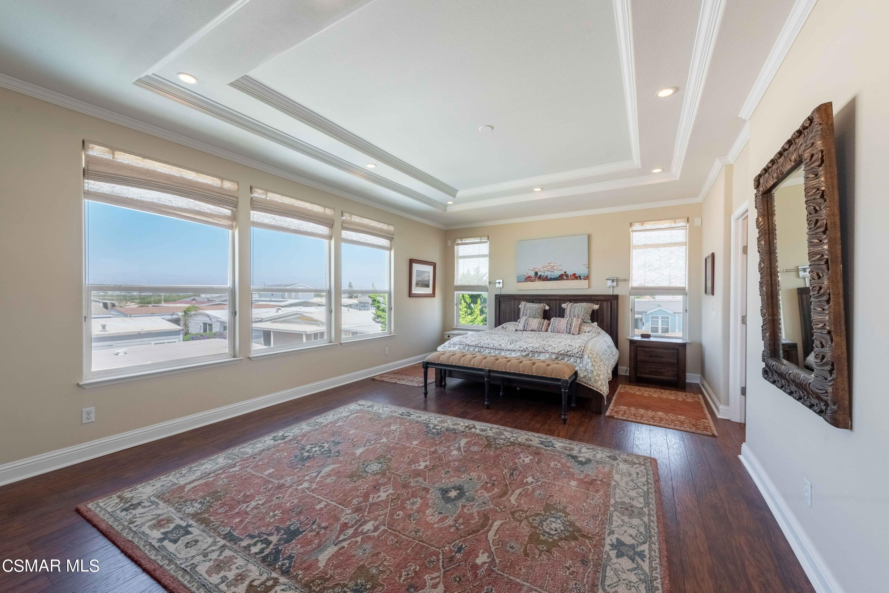 5540 W 5th Street, 156