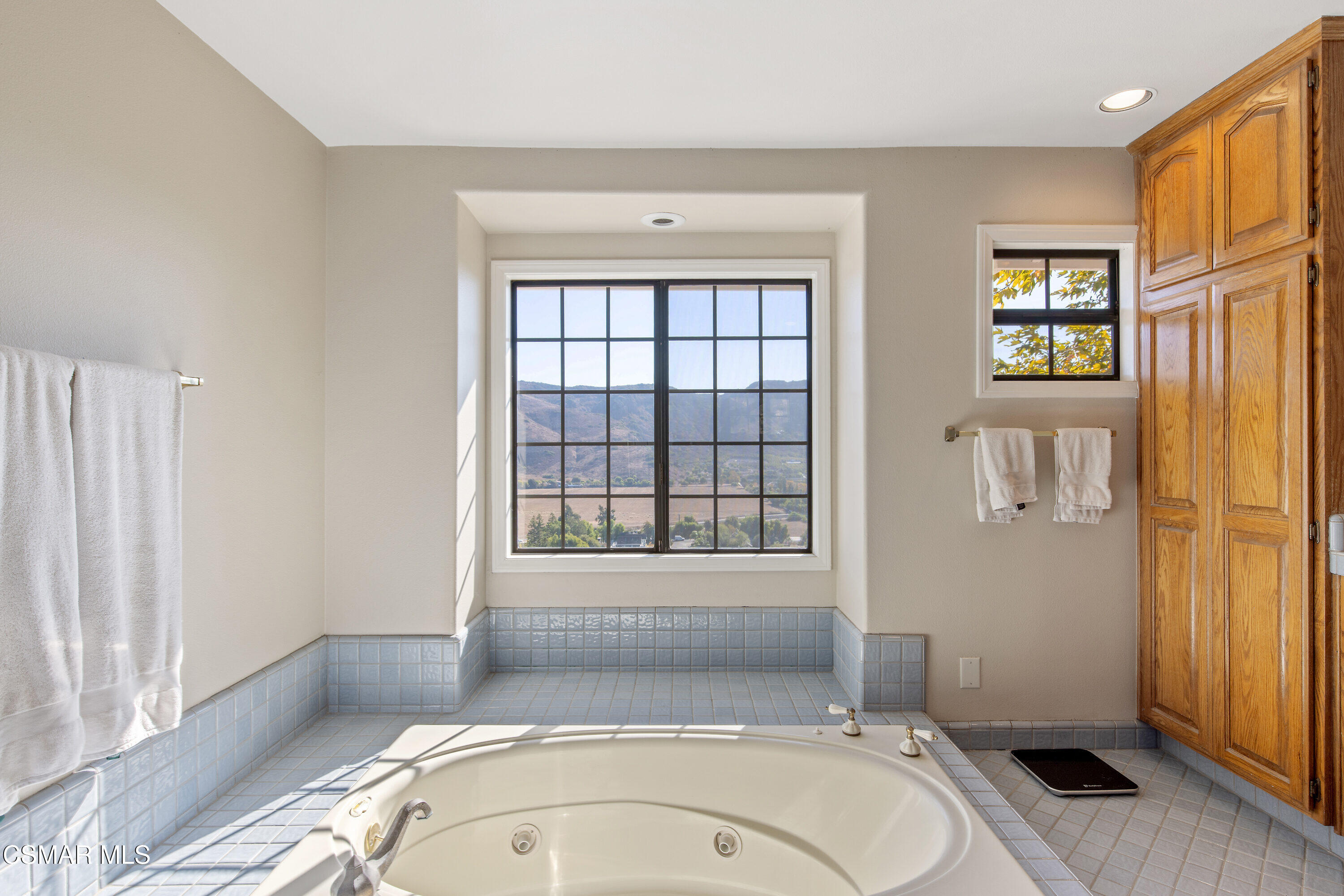 11300 Highridge Court, Santa Rosa (VEN)