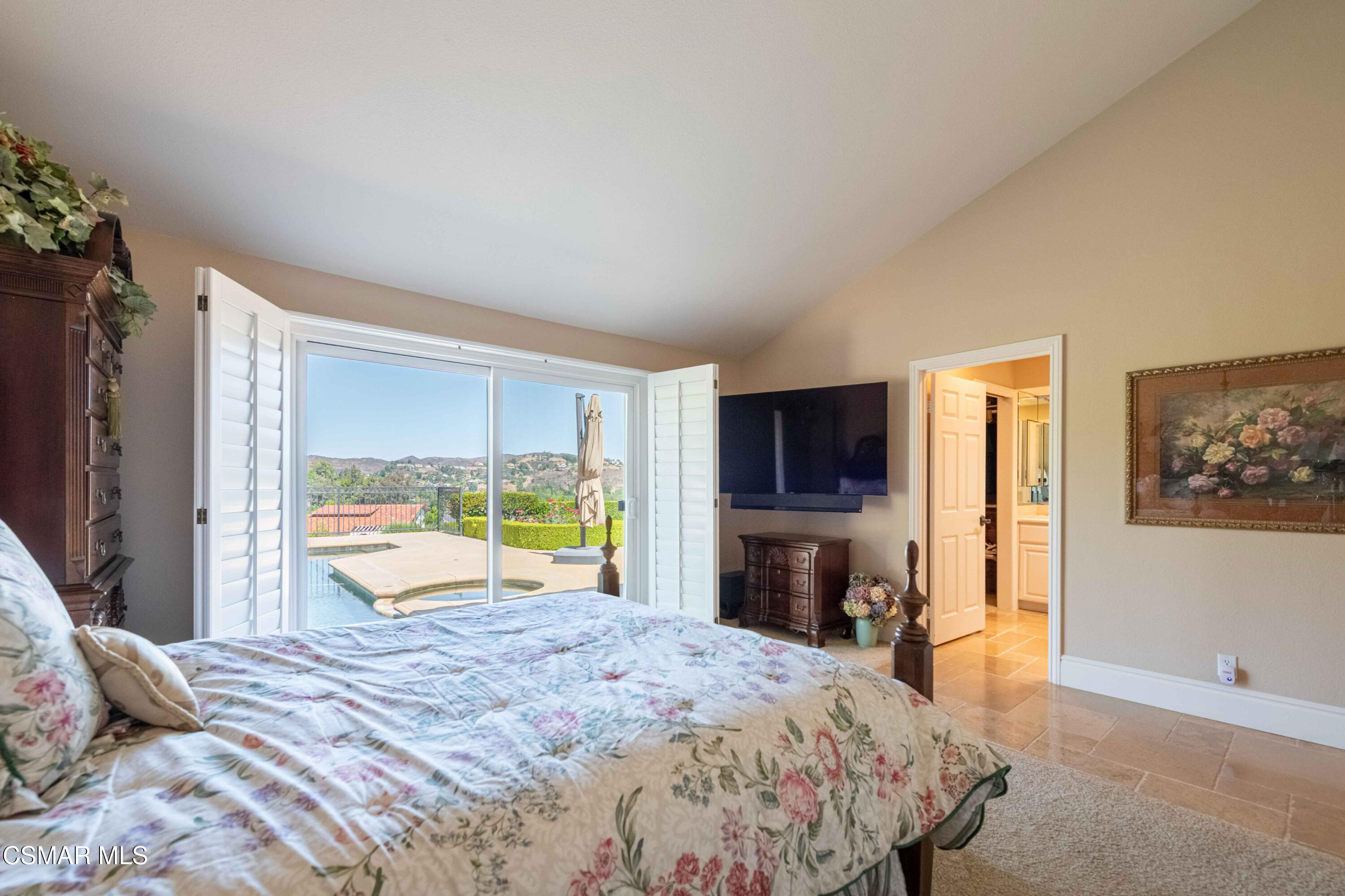 2221 Hillsbury Road