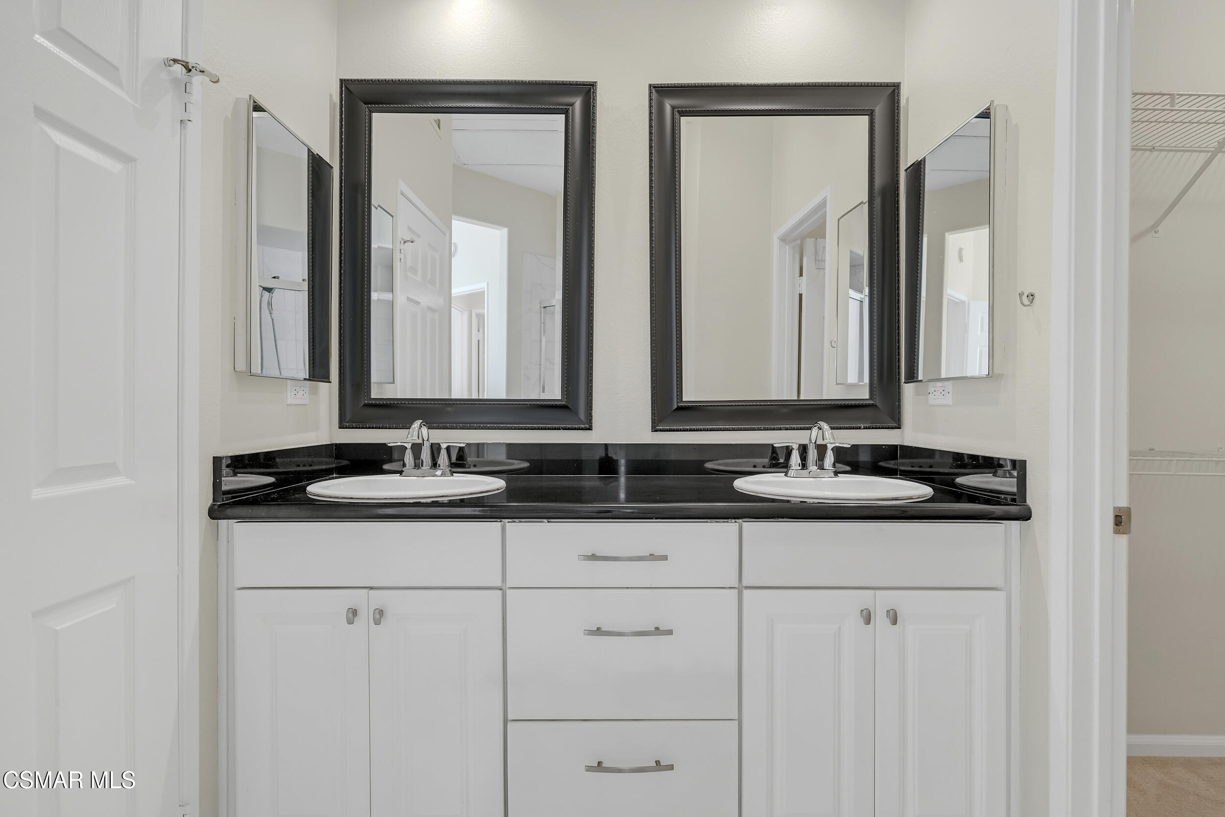 11543 Treeview Court