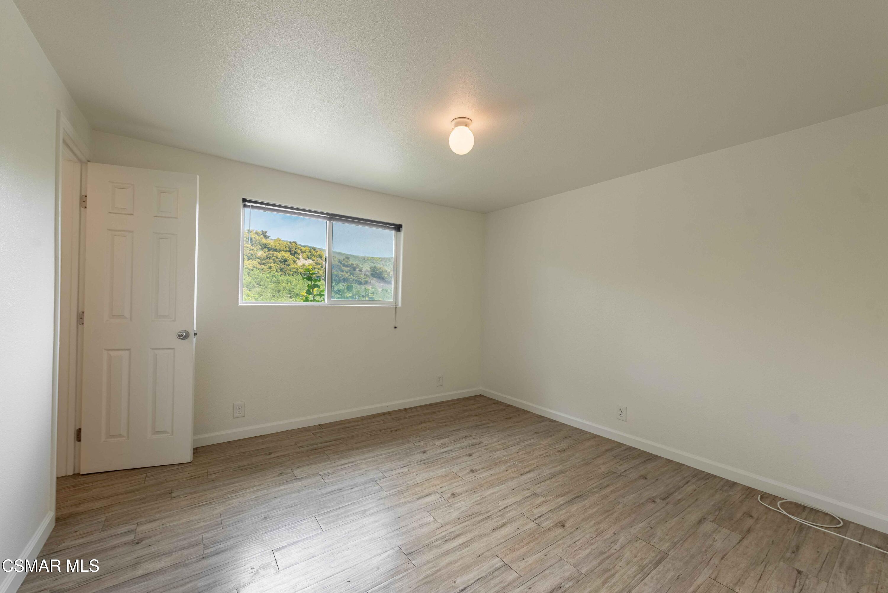 641 W La Loma Avenue, #A