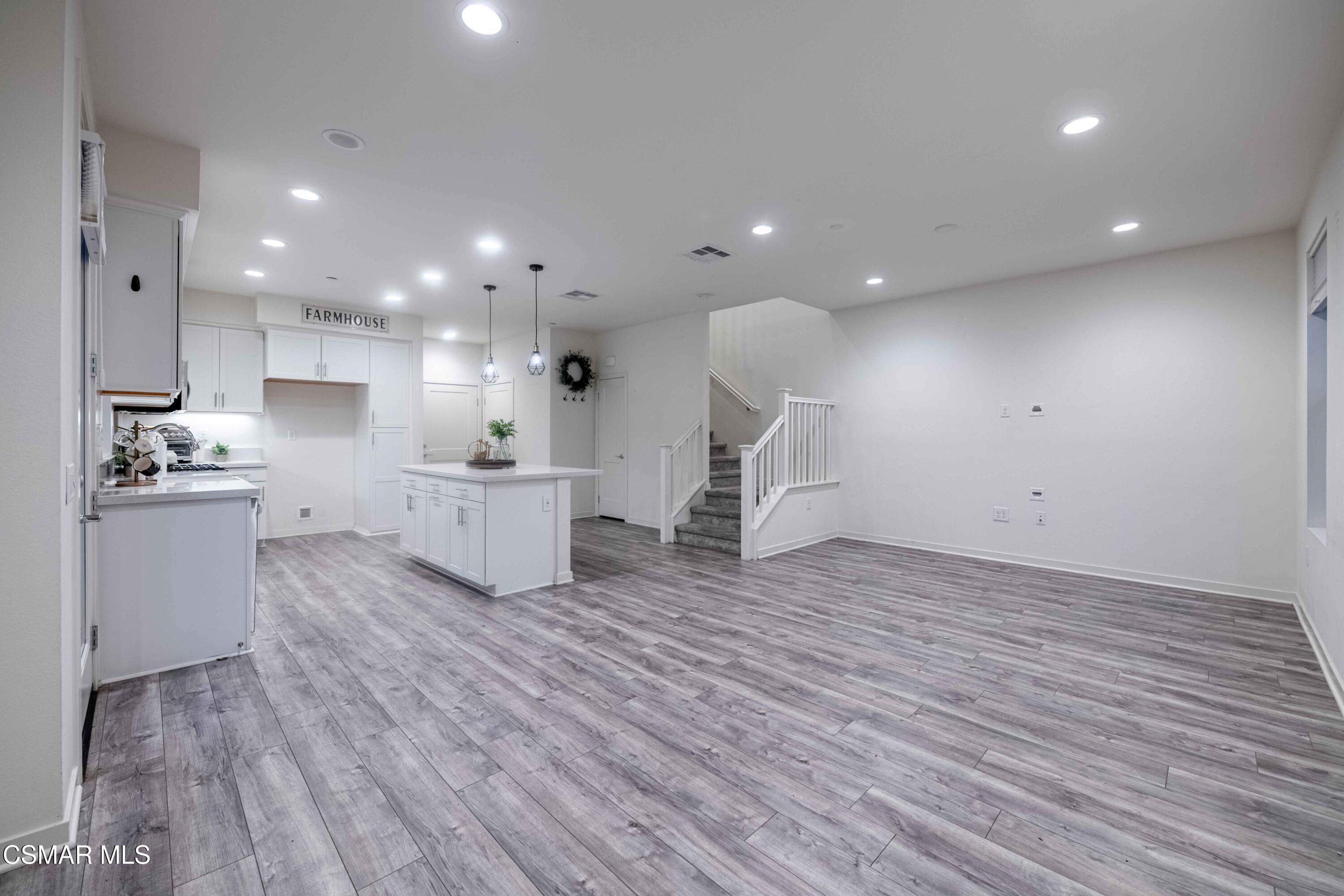 118 Red Brick Drive, 1