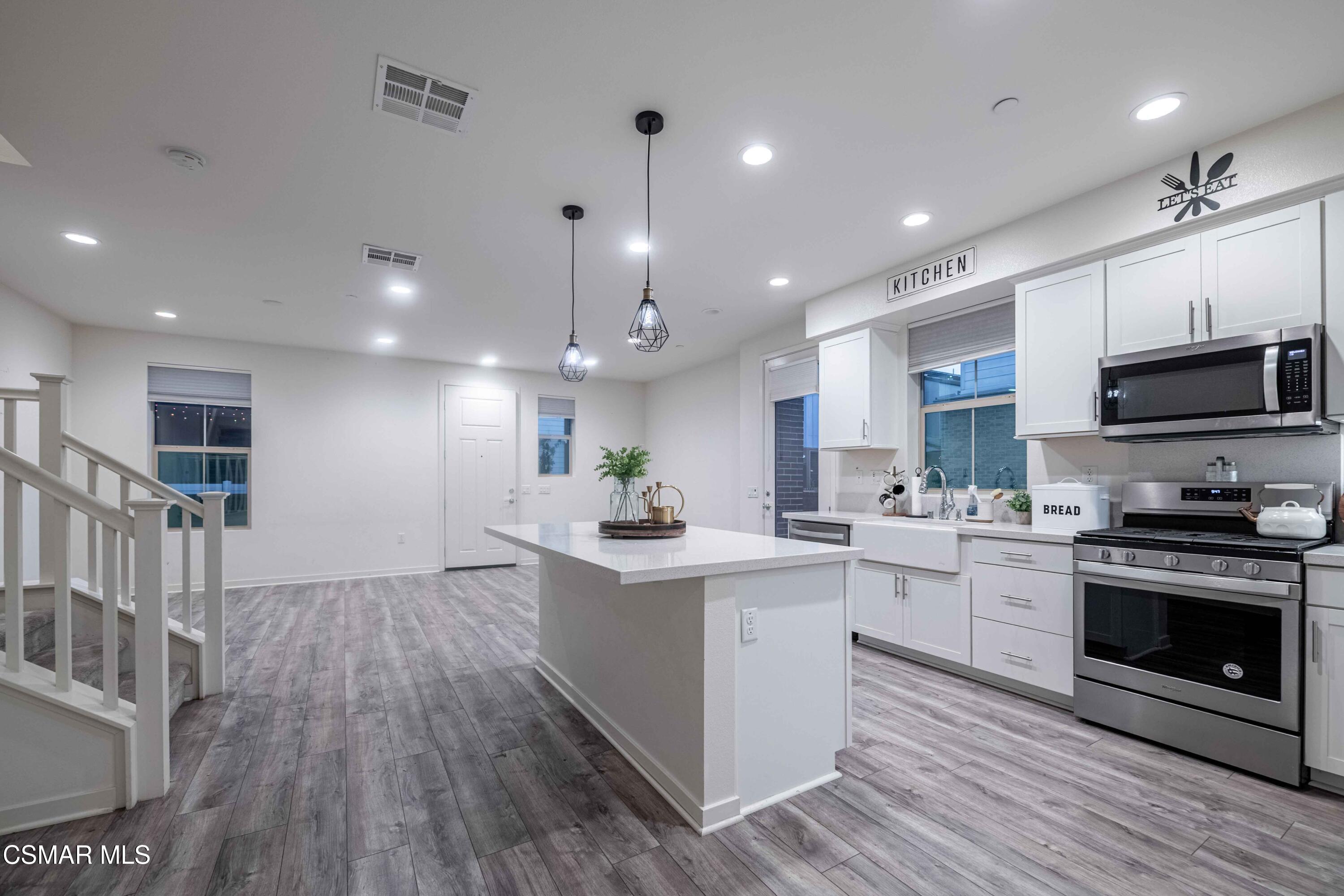 118 Red Brick Drive, 1