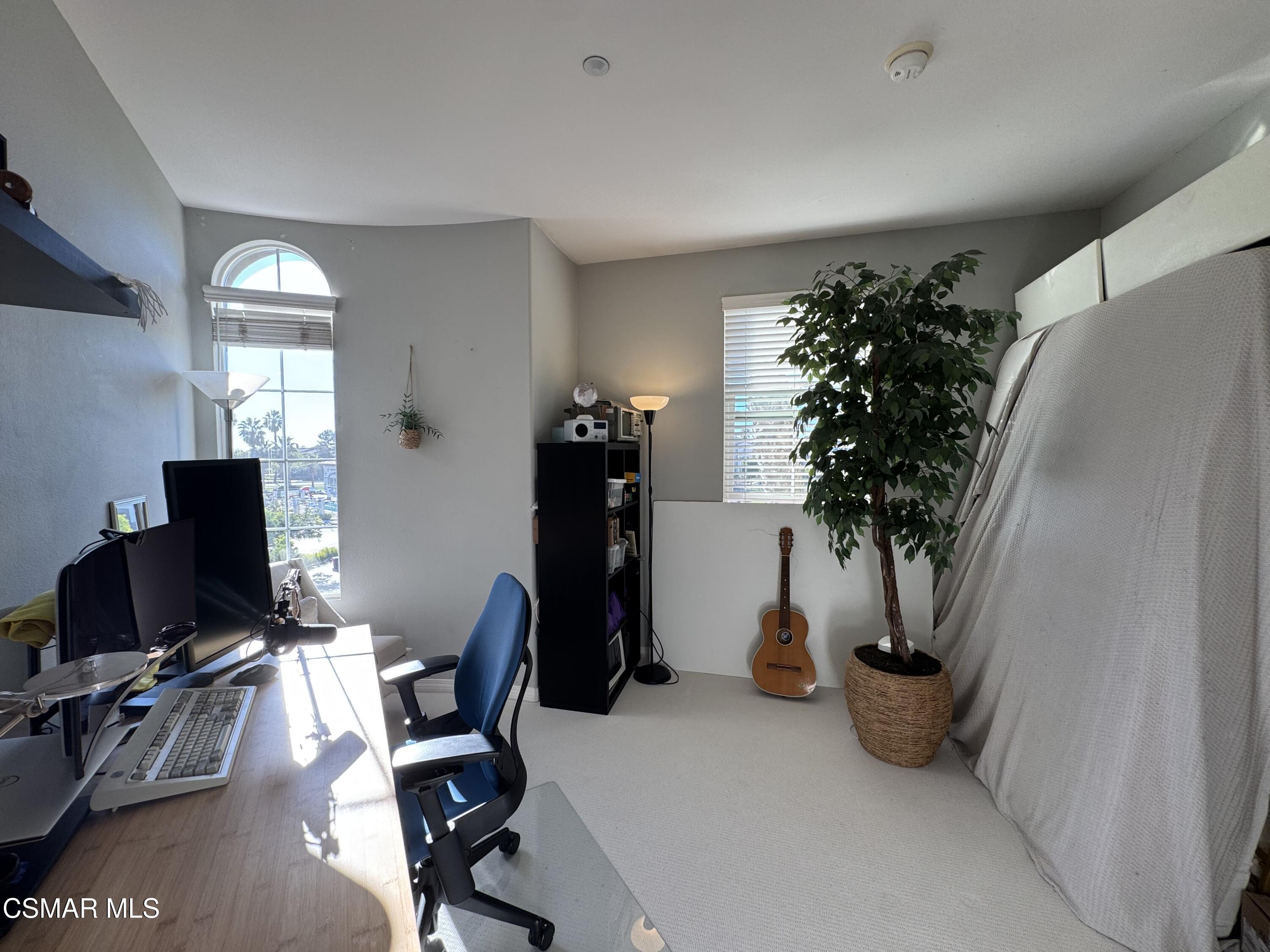 243 Riverdale Court, 425