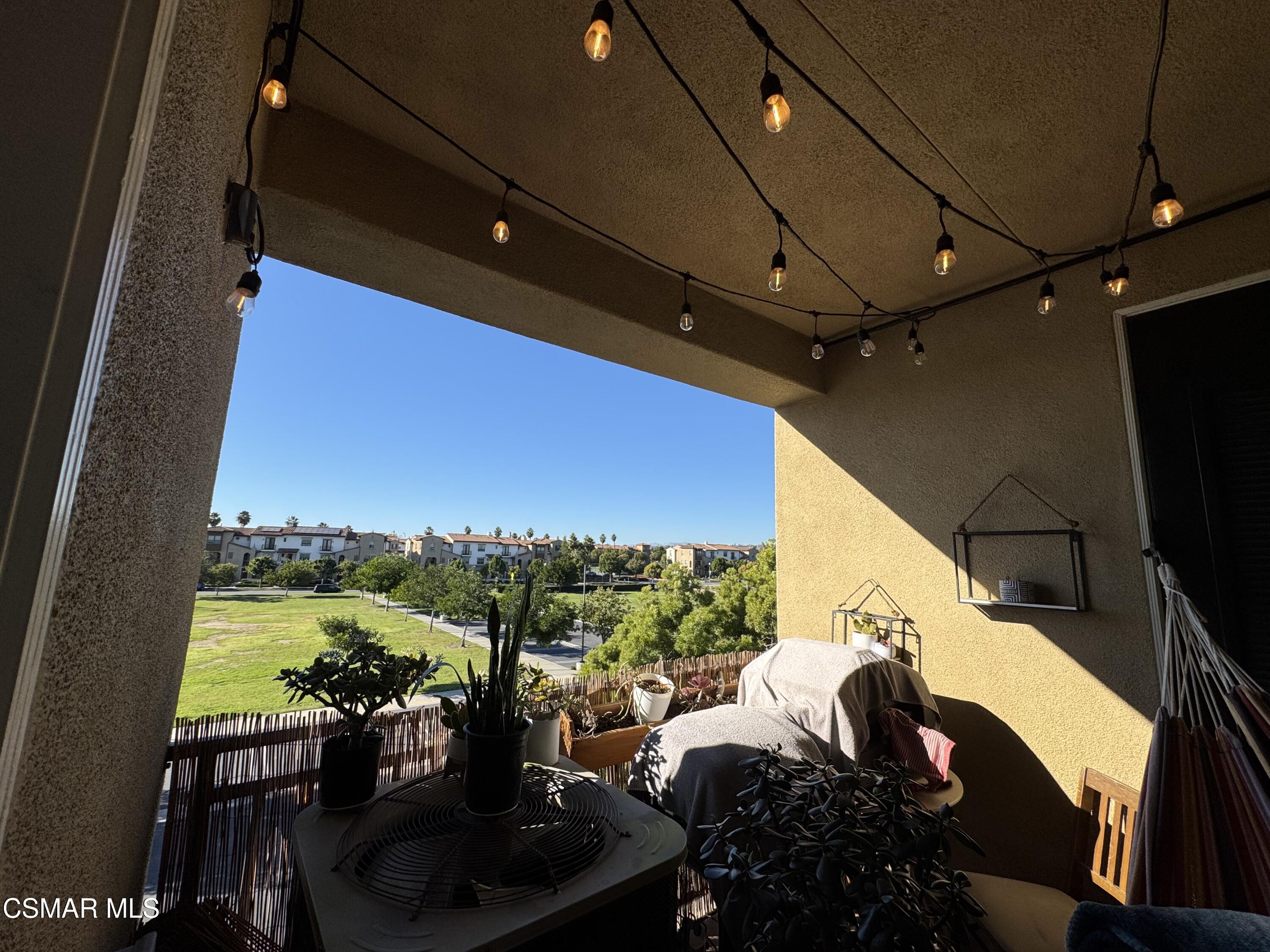 243 Riverdale Court, 425