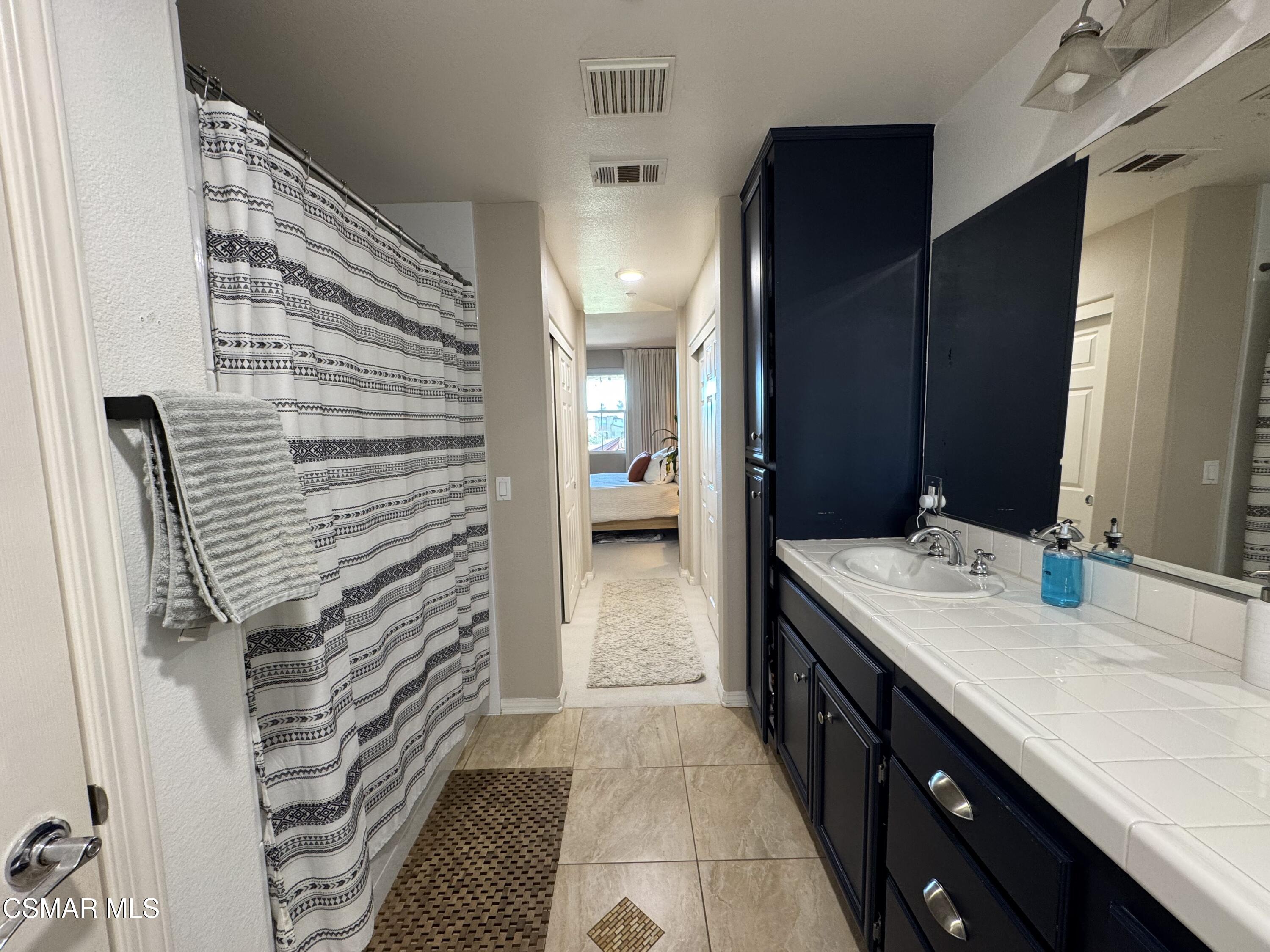 243 Riverdale Court, 425