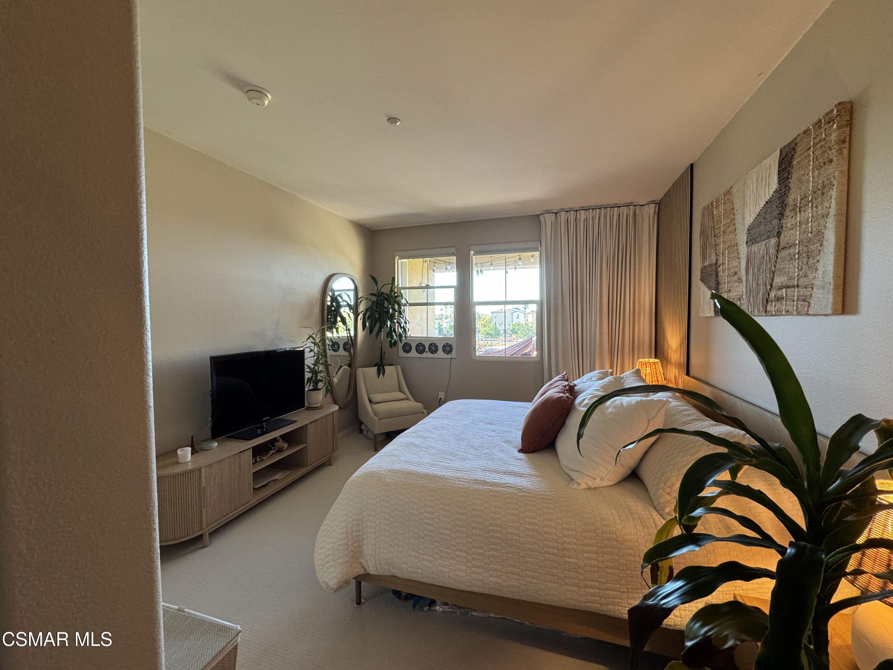 243 Riverdale Court, 425