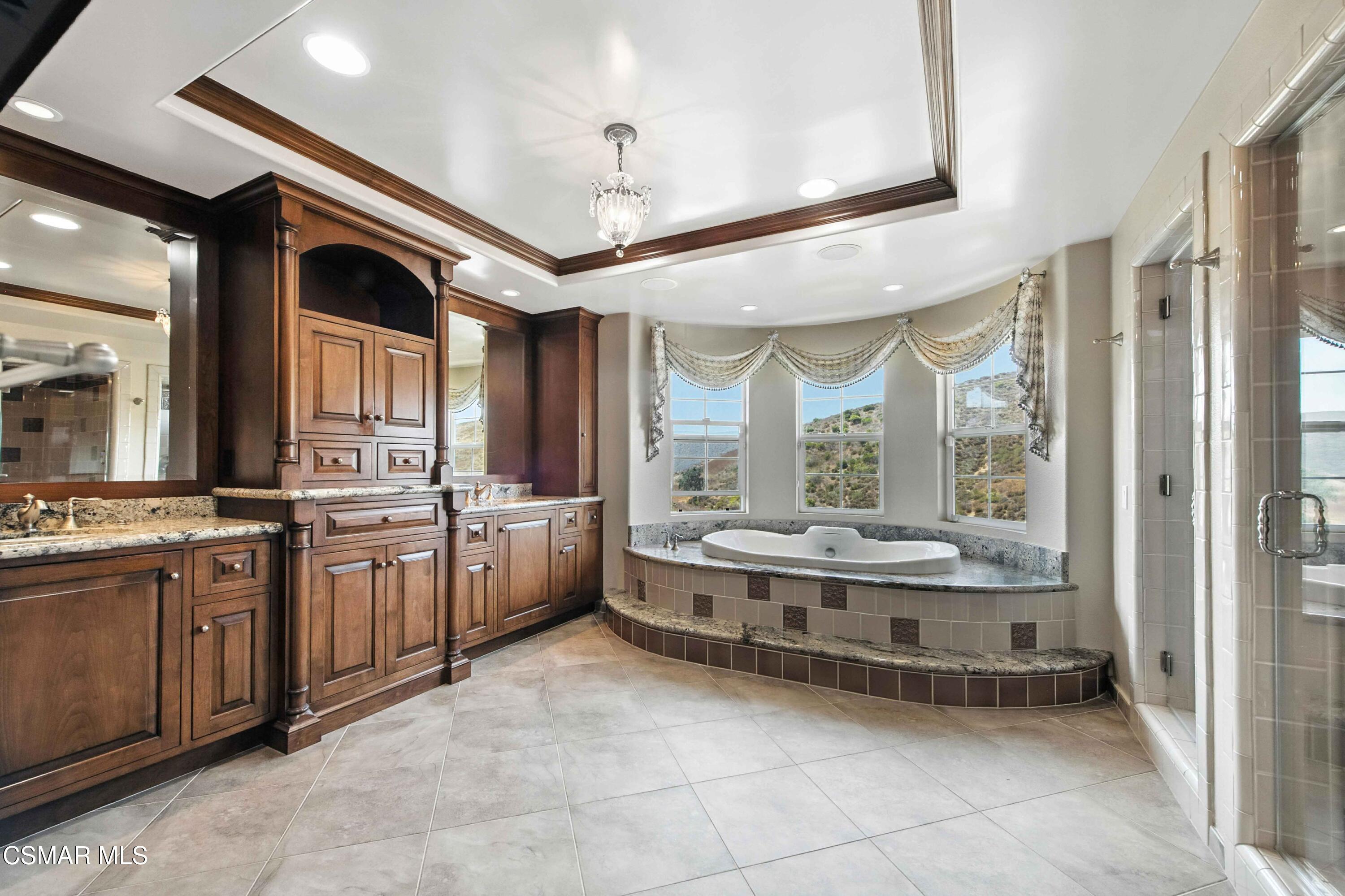 3194 Sunset Hills Boulevard