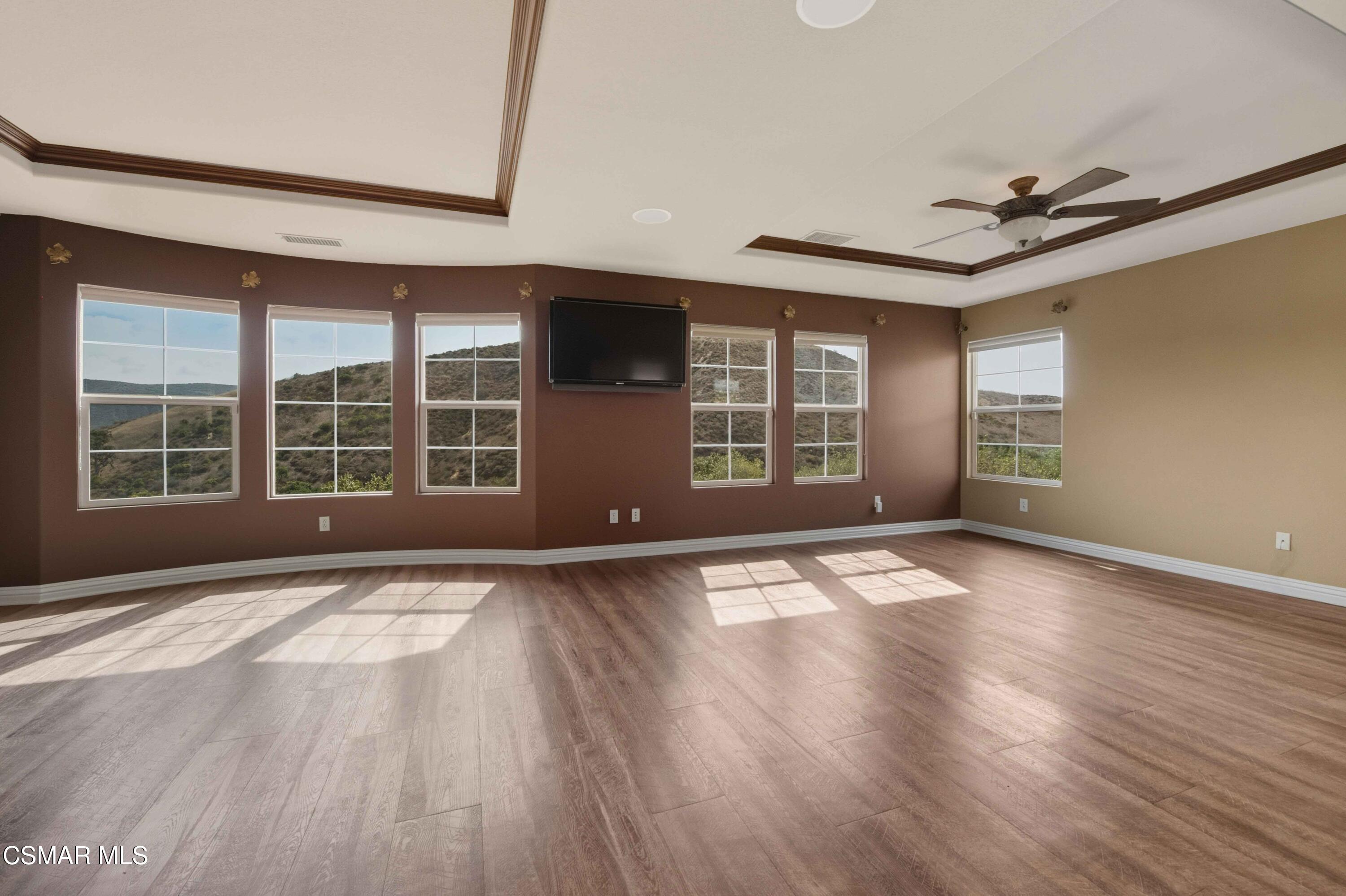 3194 Sunset Hills Boulevard