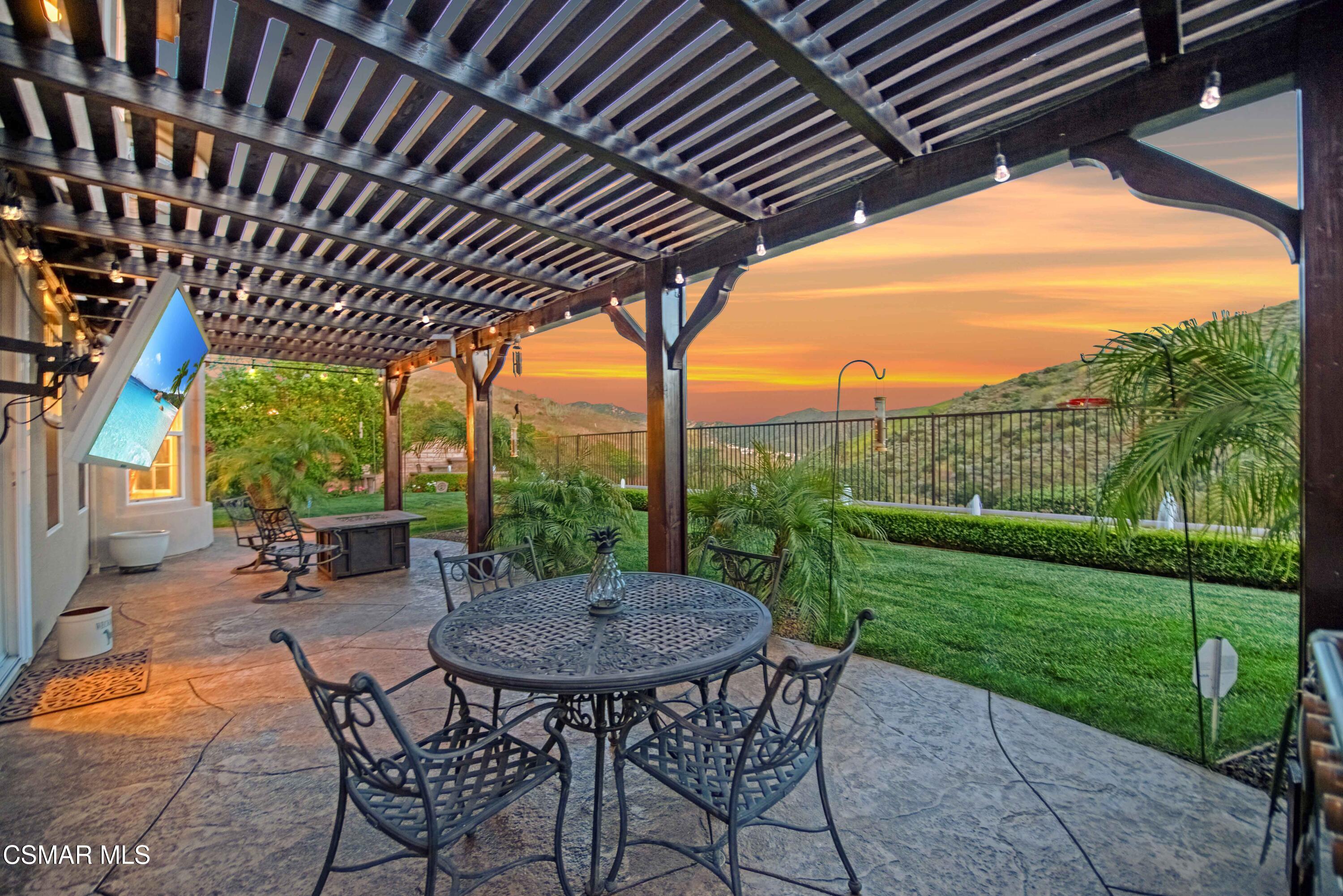 3194 Sunset Hills Boulevard