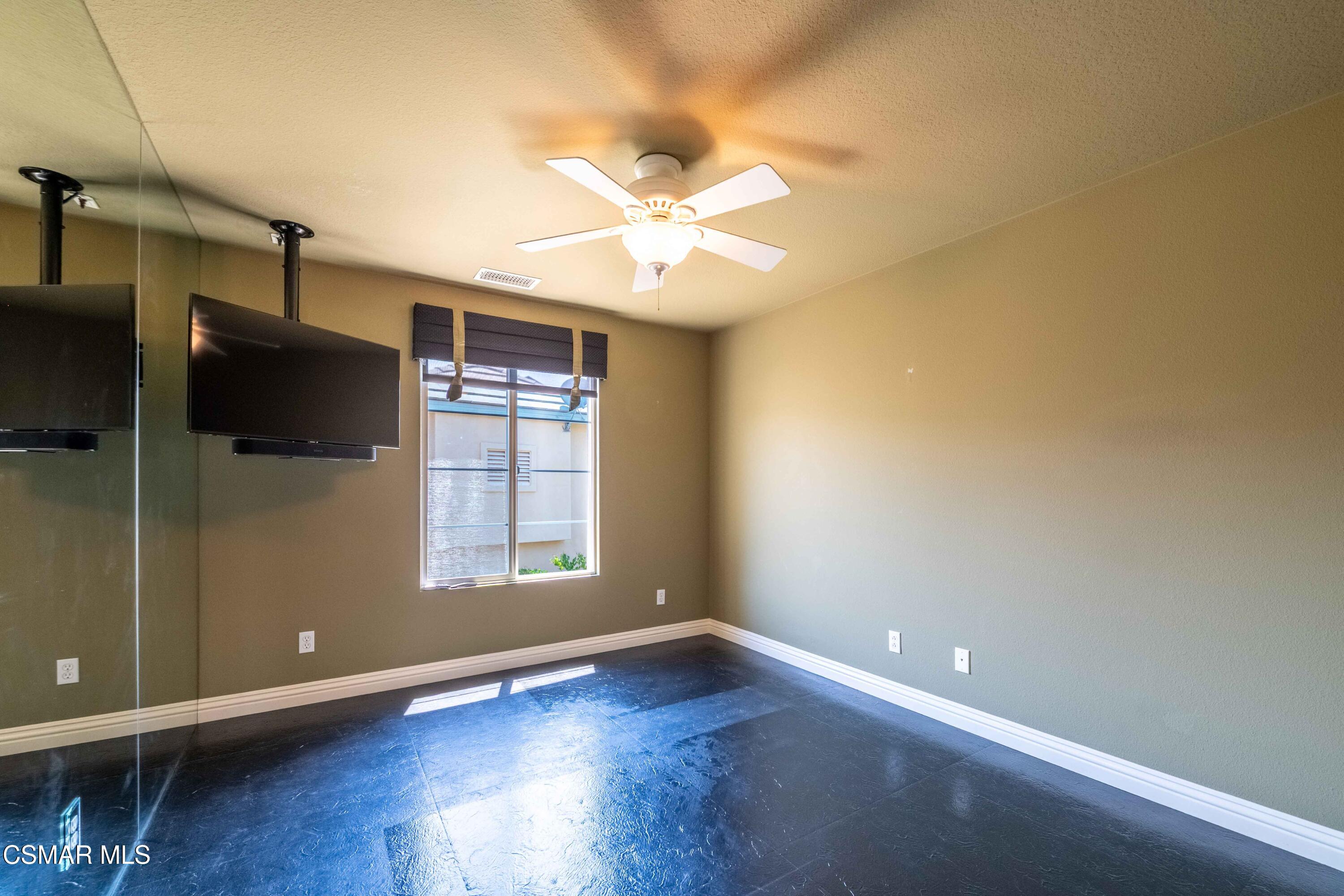 3194 Sunset Hills Boulevard