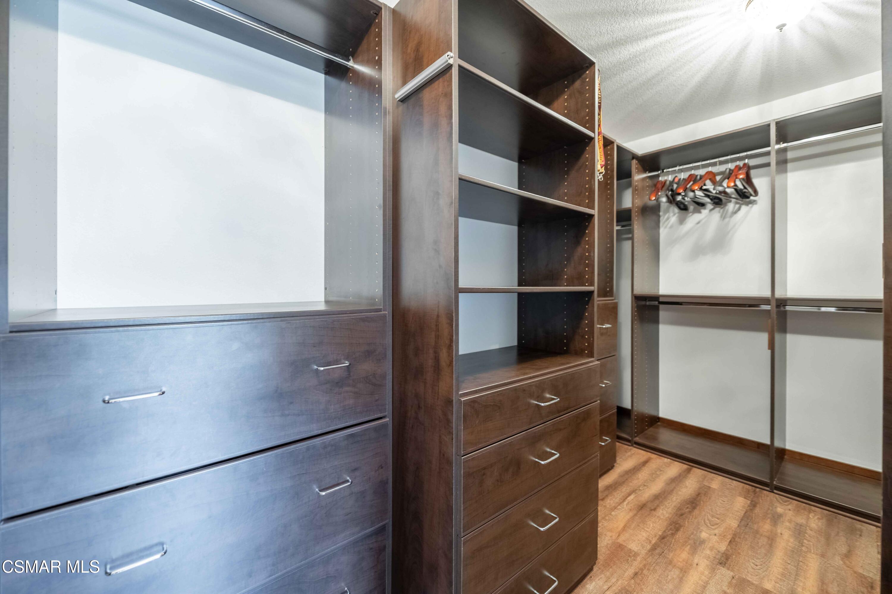 3194 Sunset Hills Boulevard