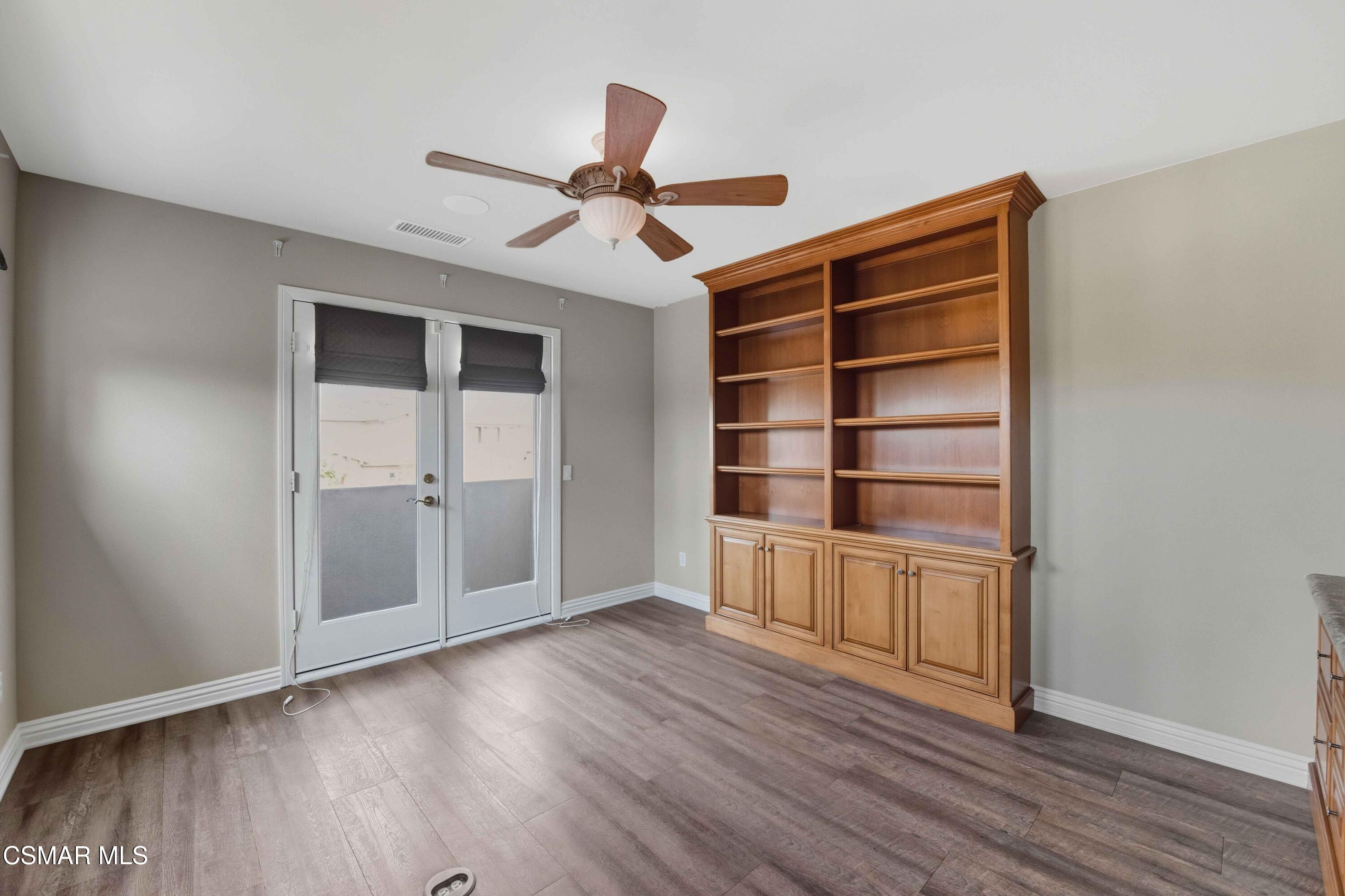 3194 Sunset Hills Boulevard