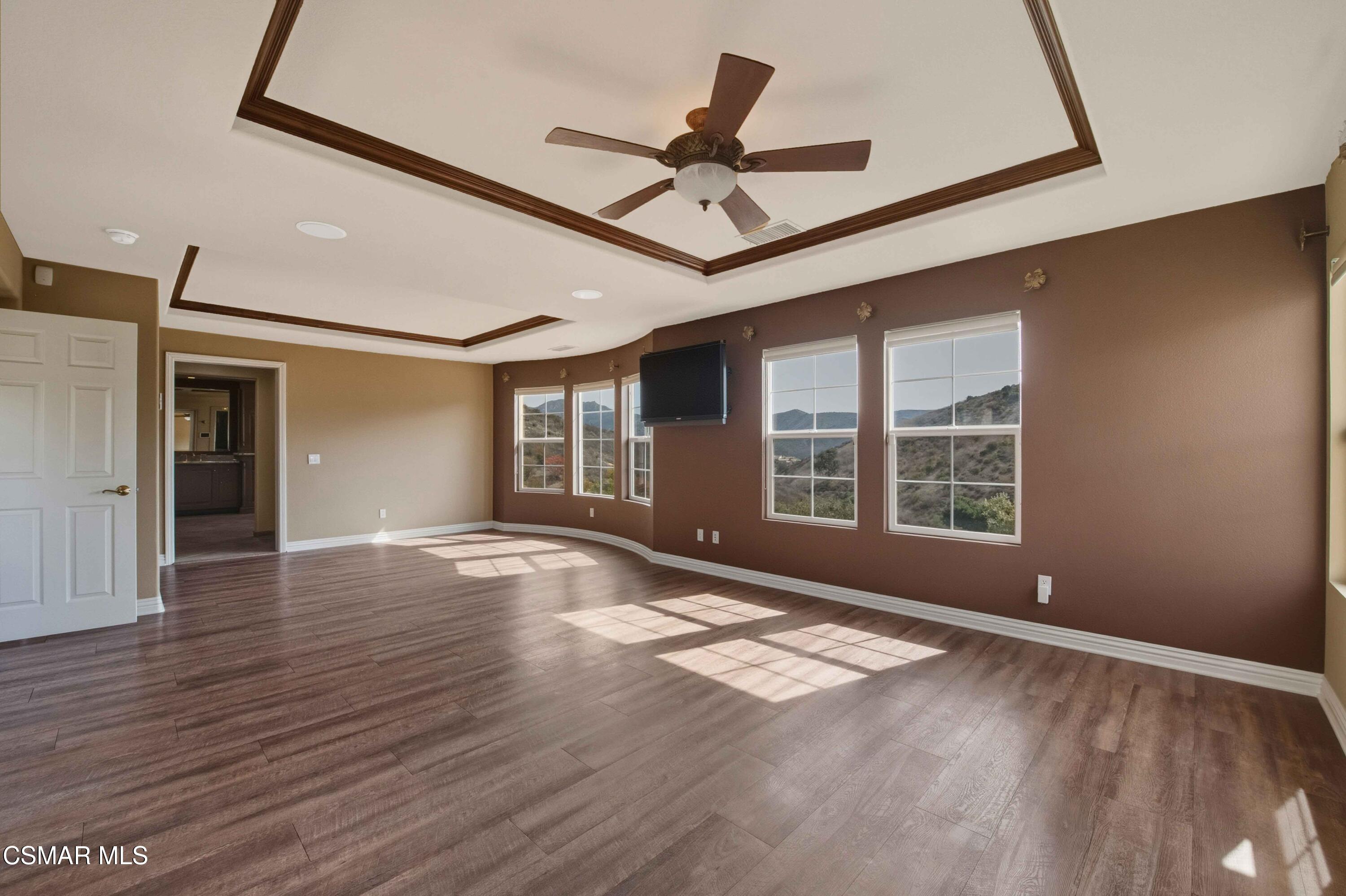 3194 Sunset Hills Boulevard