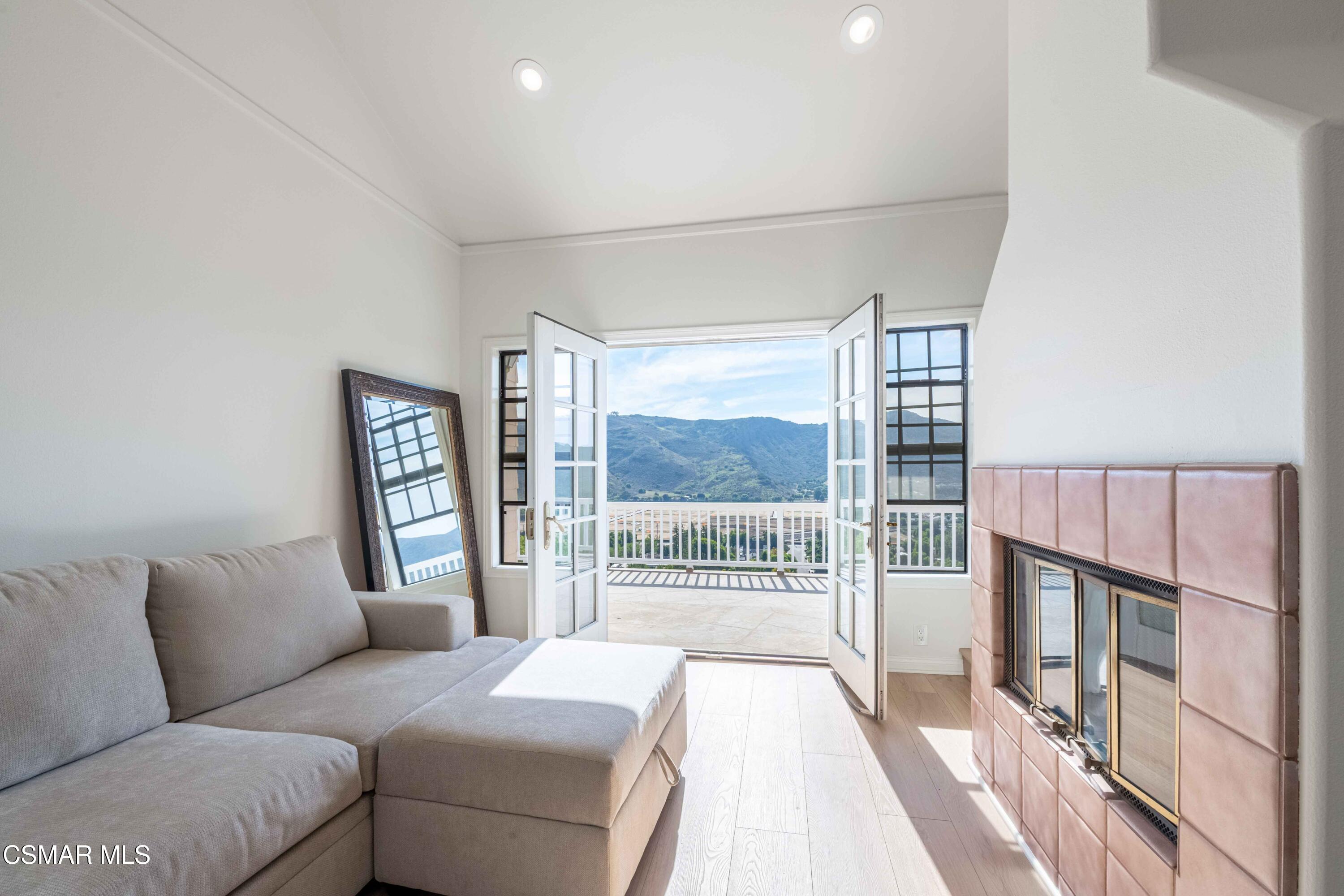 11300 Highridge Court