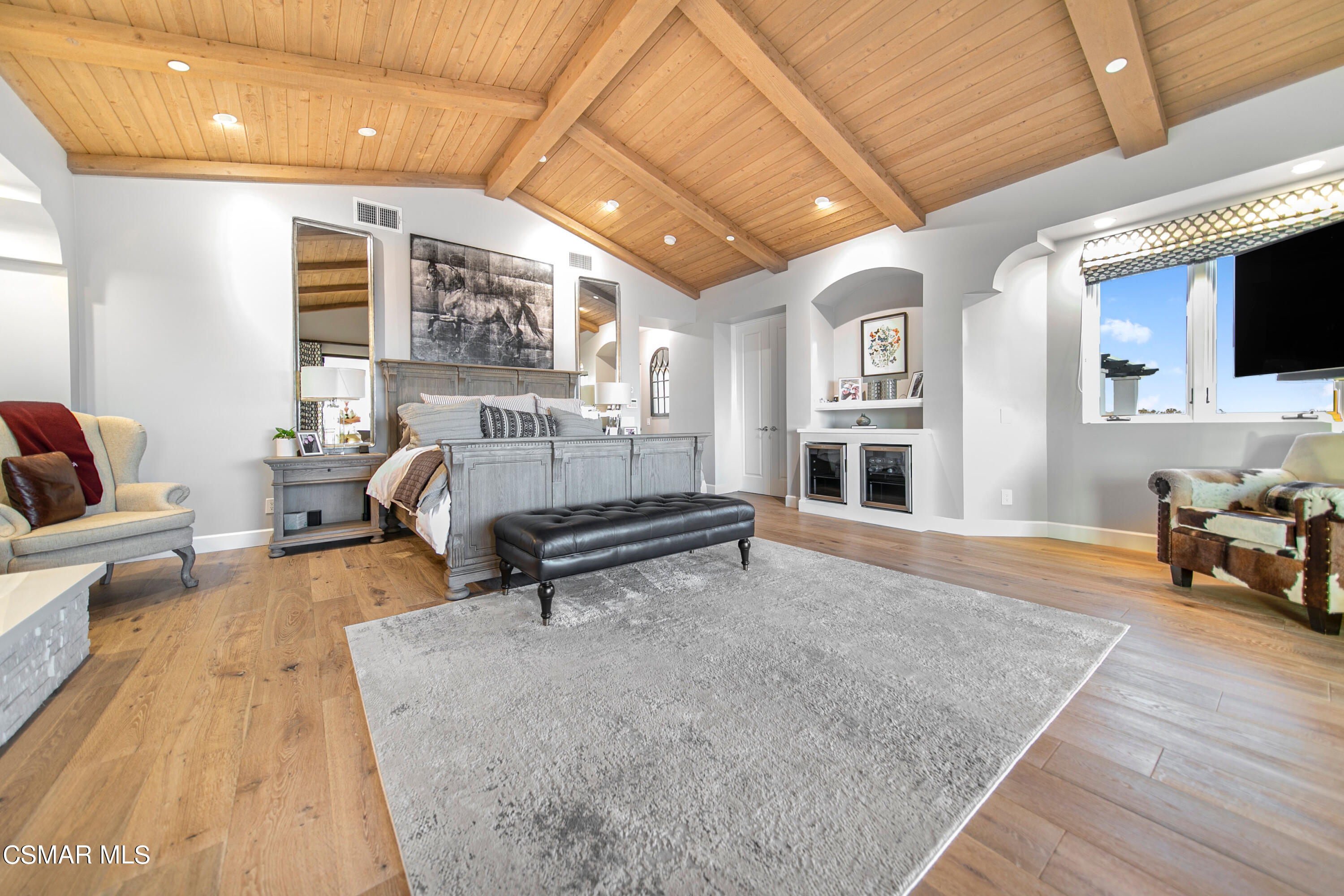 1451 E La Loma Avenue