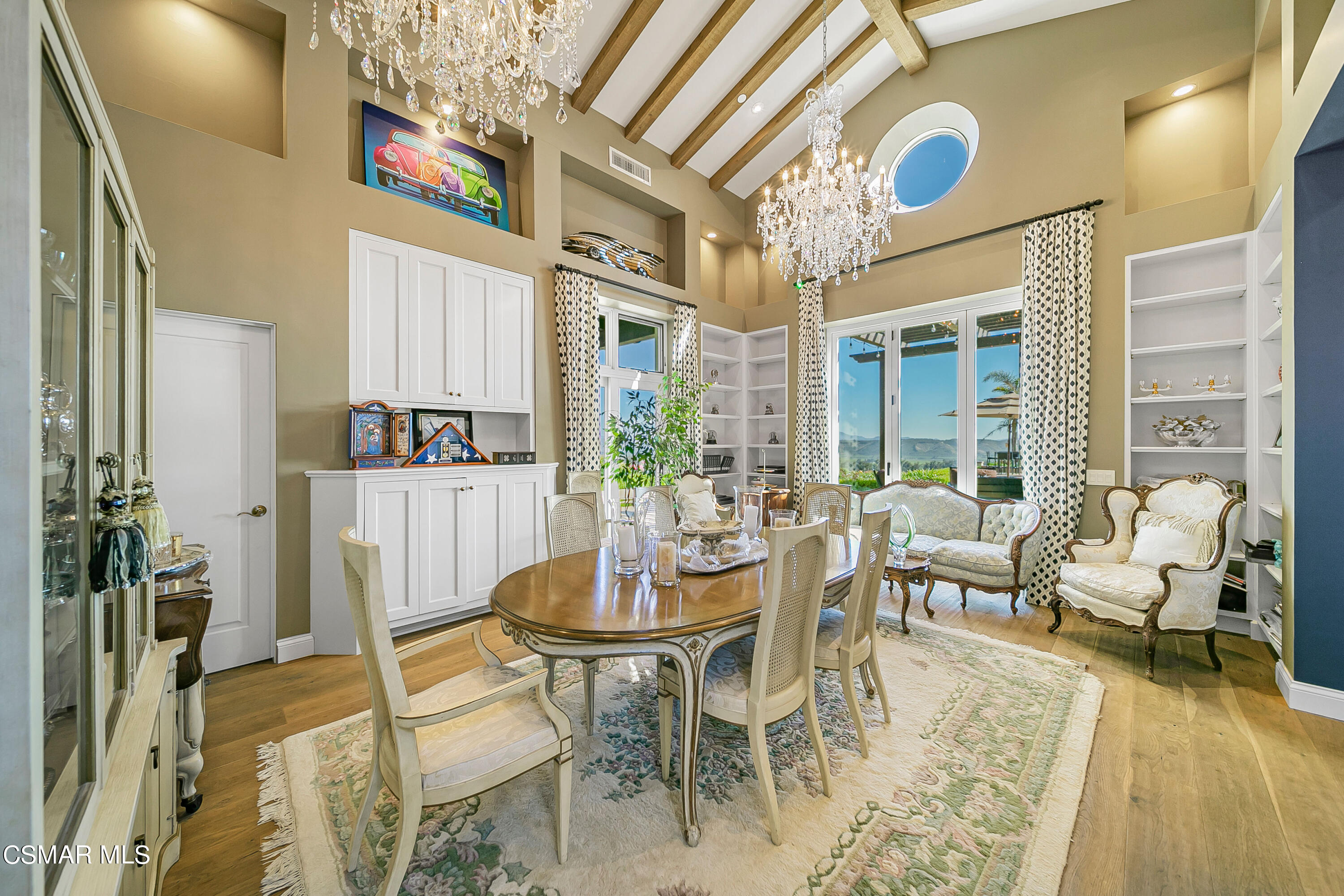 1451 E La Loma Avenue