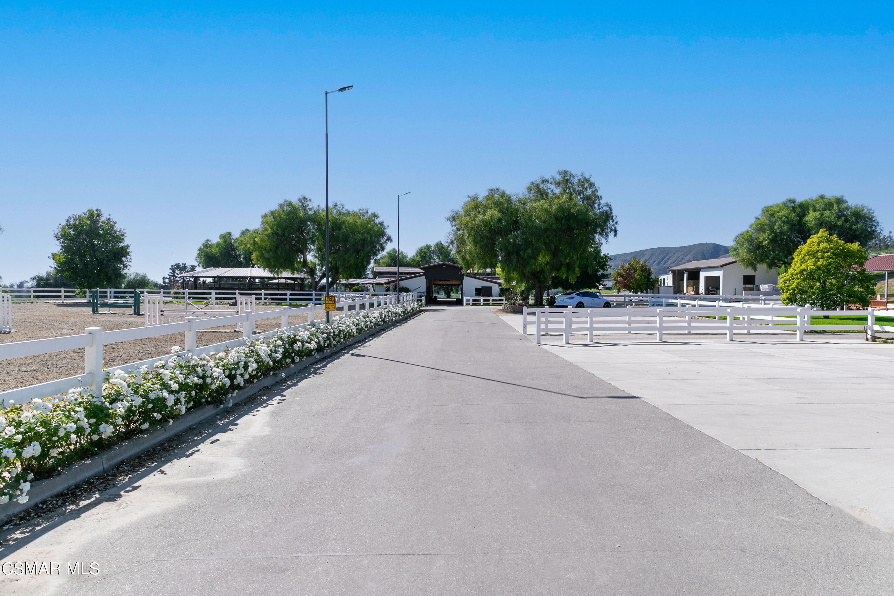 1451 E La Loma Avenue