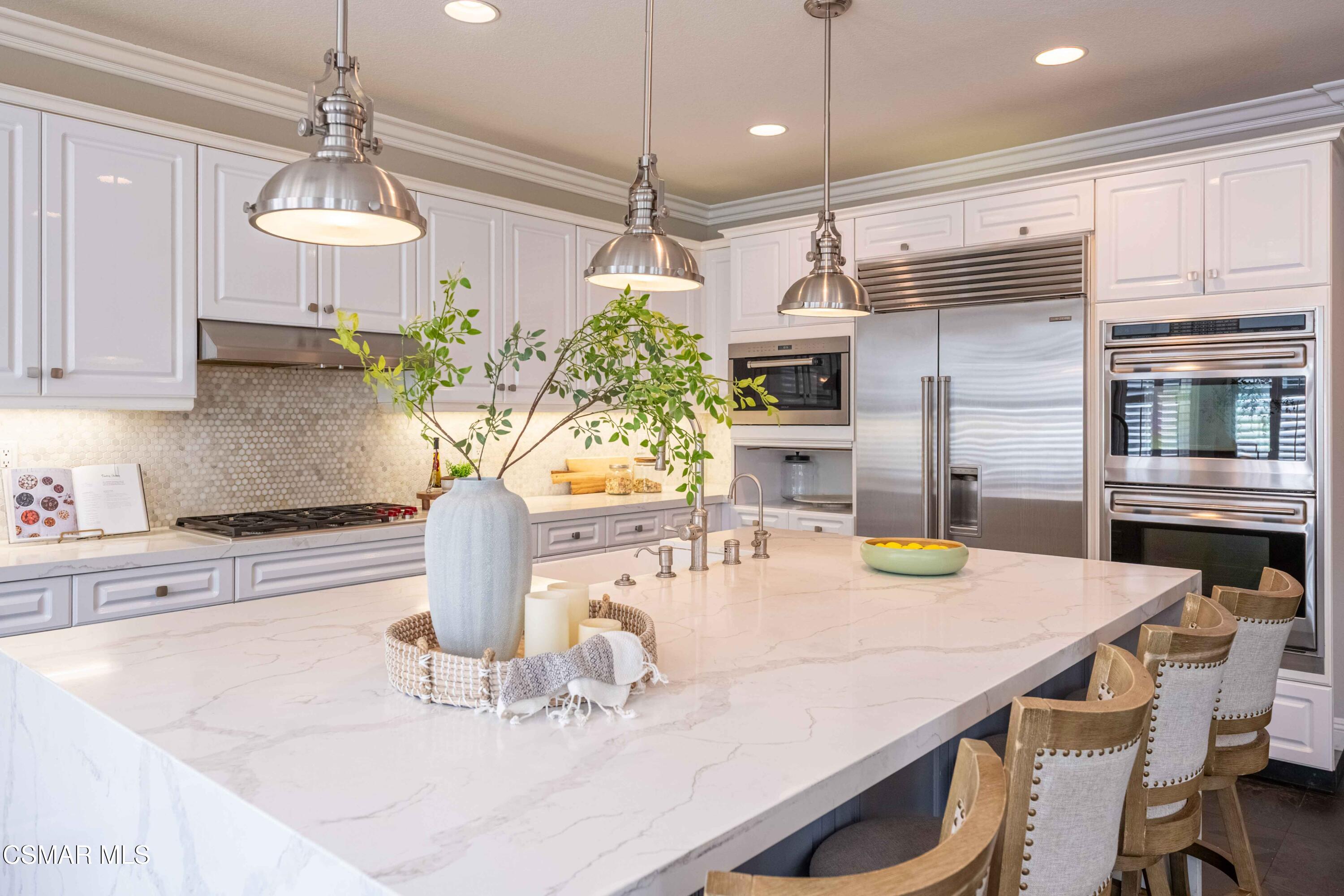 3140 Eaglewood Avenue