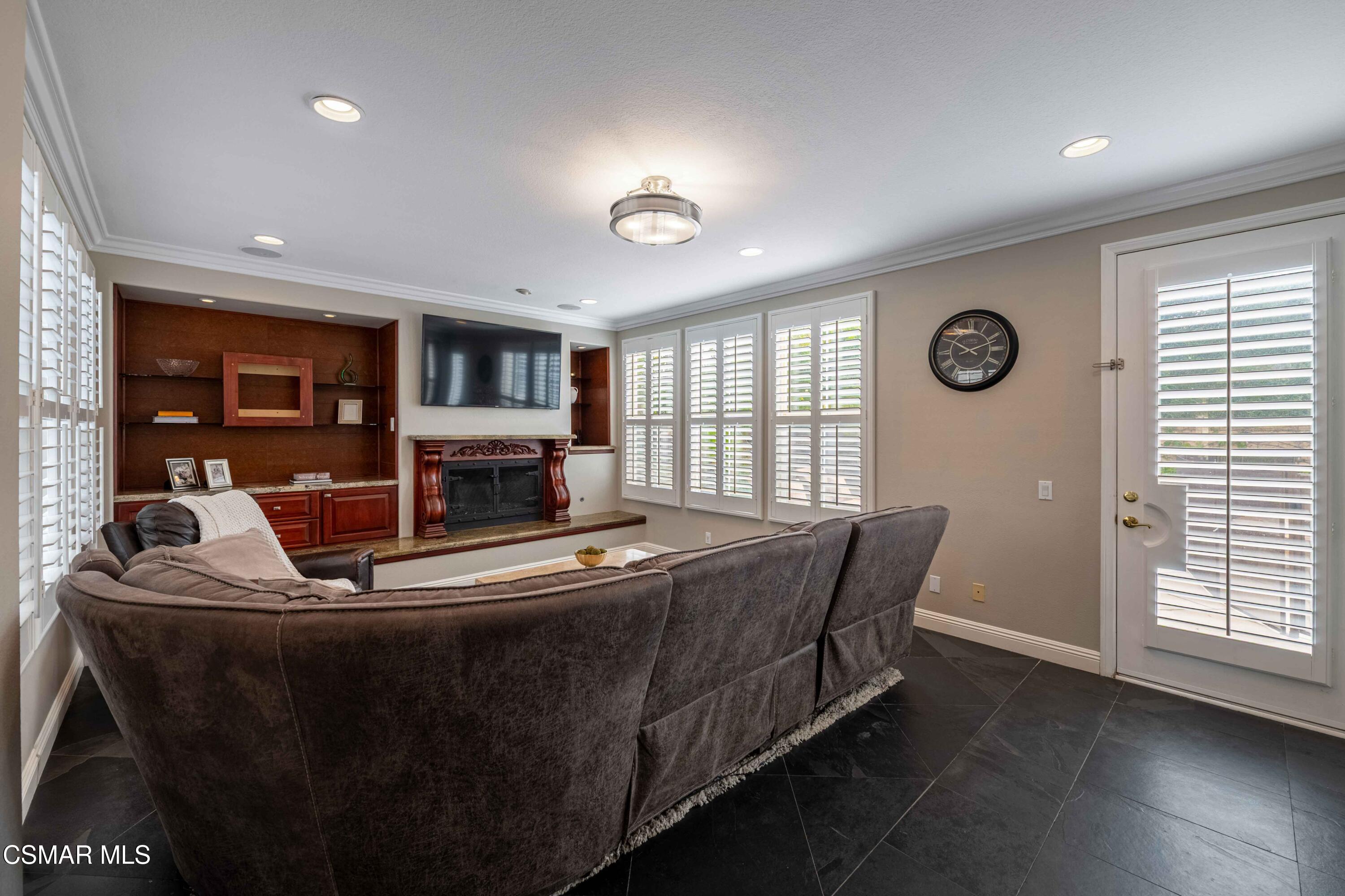 3140 Eaglewood Avenue