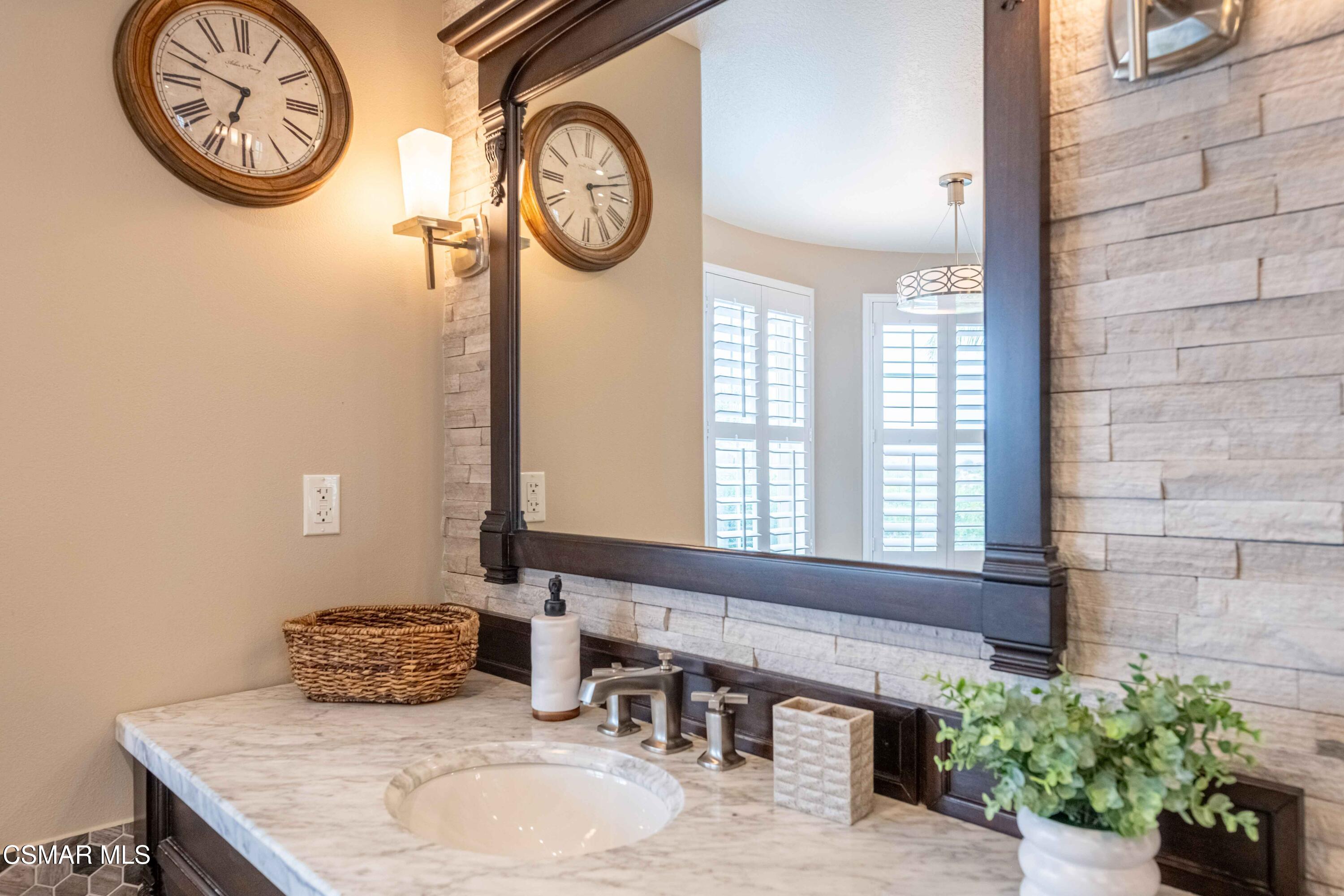 3140 Eaglewood Avenue