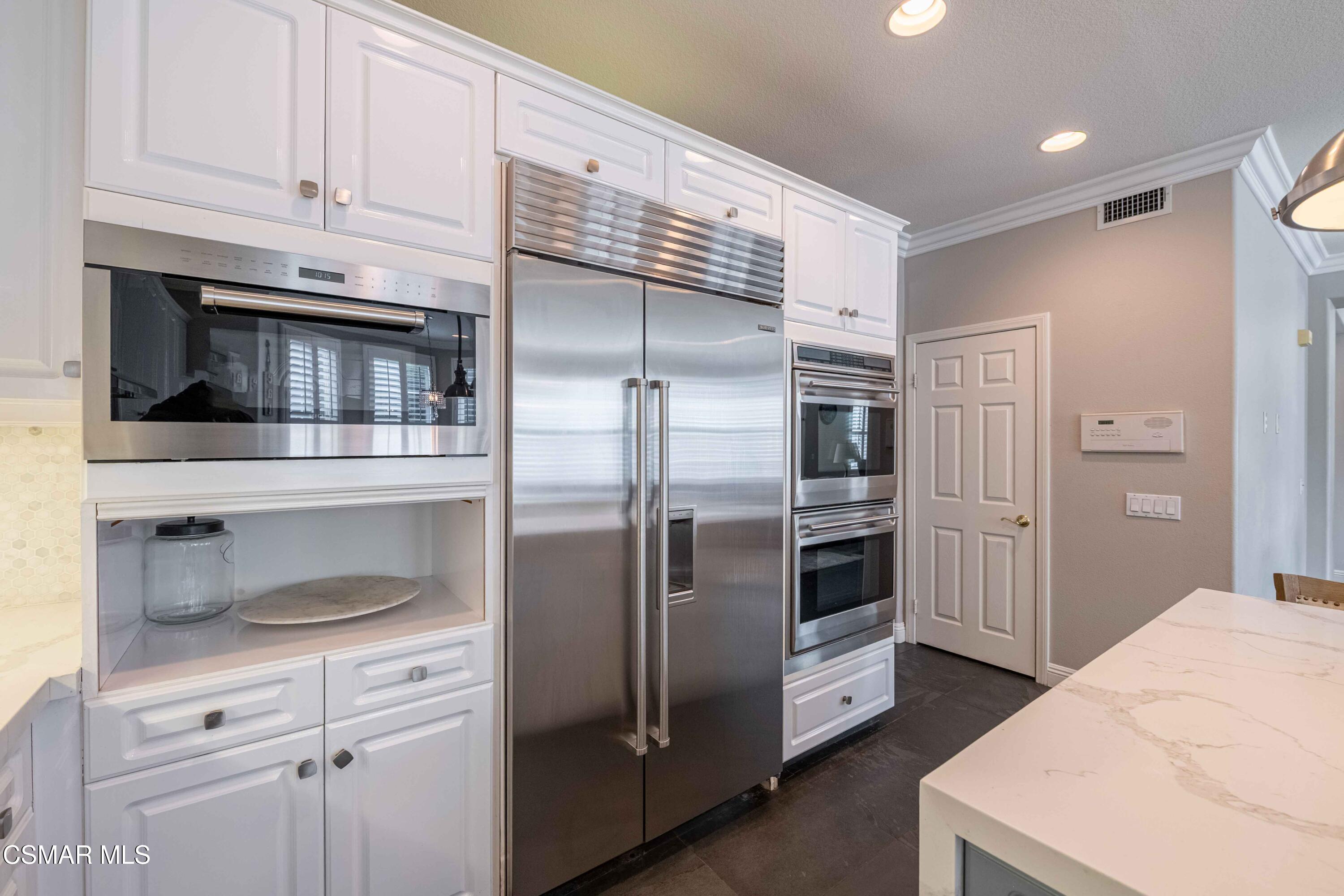 3140 Eaglewood Avenue